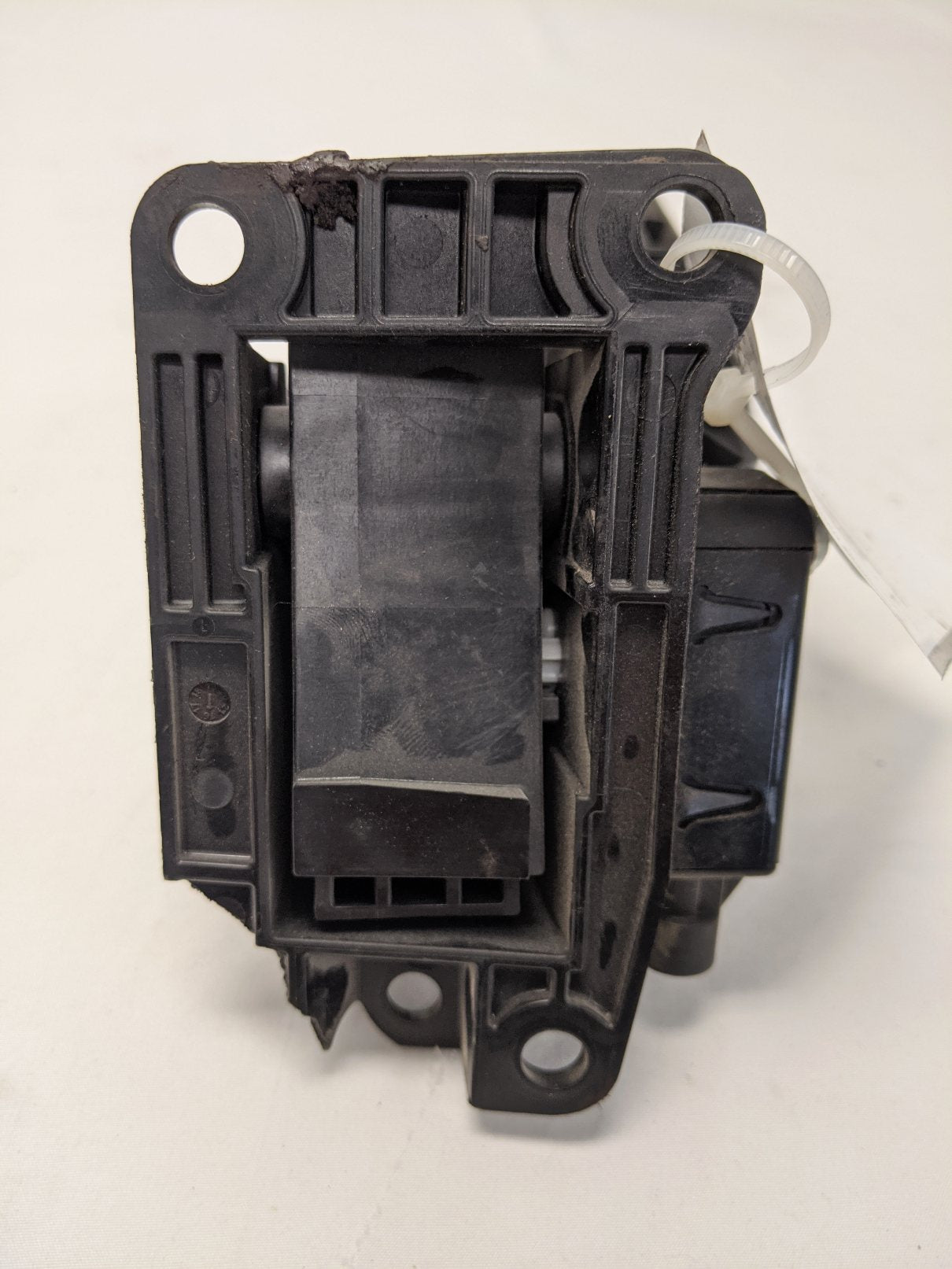 Damaged Freightliner M2, Cascadia Dual APS Accelerator Pedal - P/N A01-34090-000