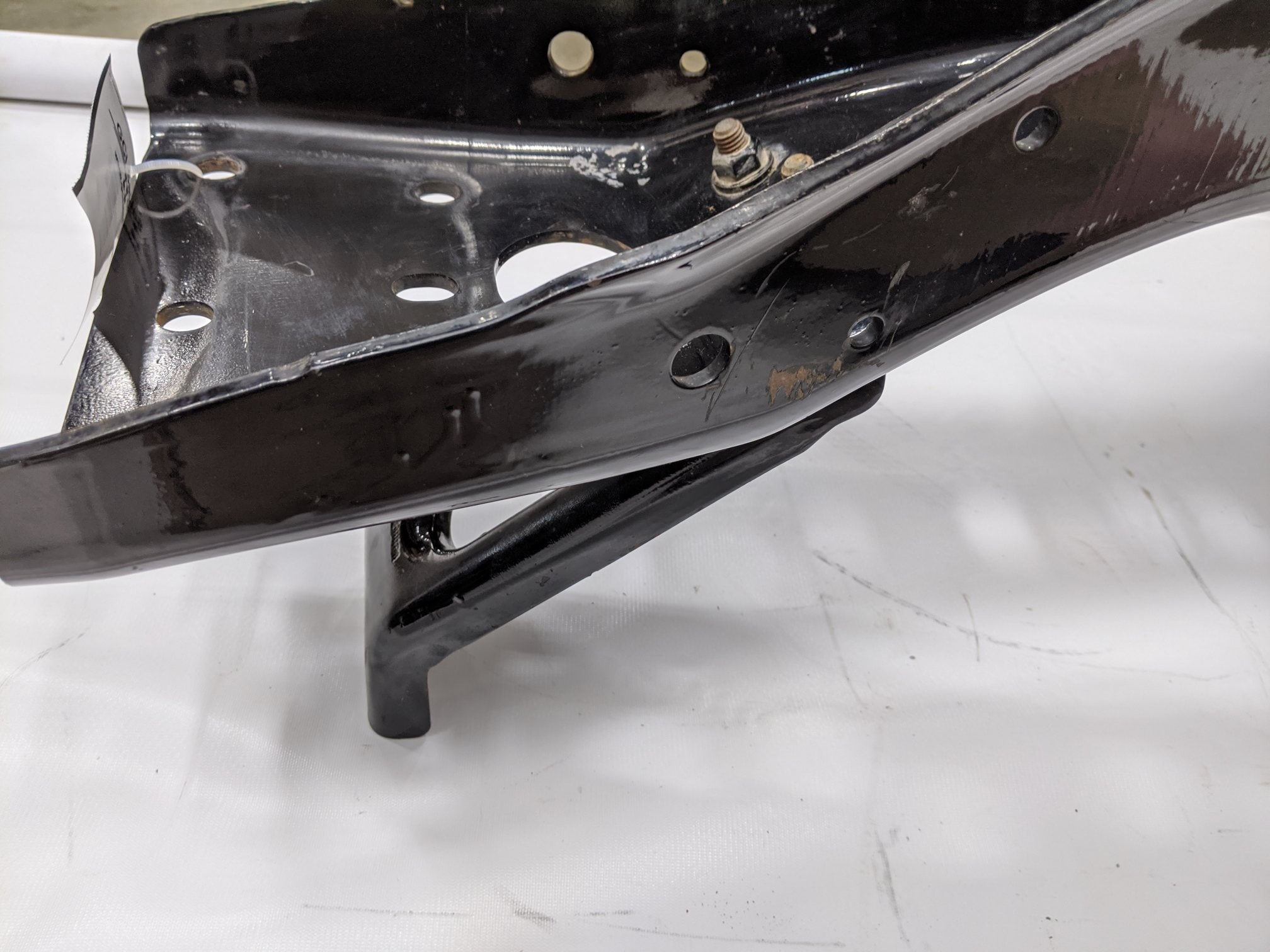 Used FTL Cascadia P3 Engine Cross member Assembly W/ Brackets- P/N A15-23808-000