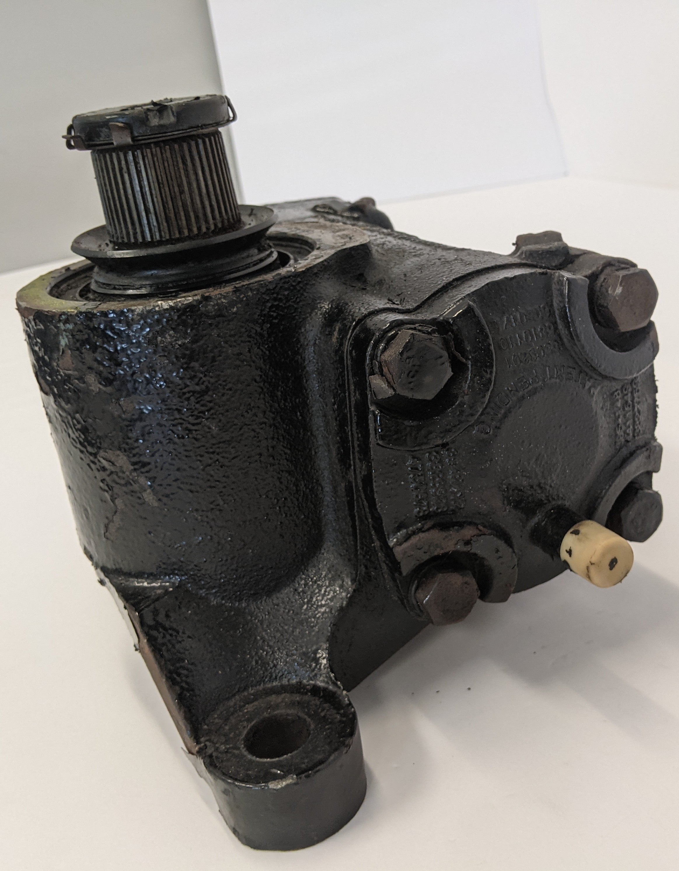 Freightliner Steering Gear Assembly - 14-13063-000 - Used