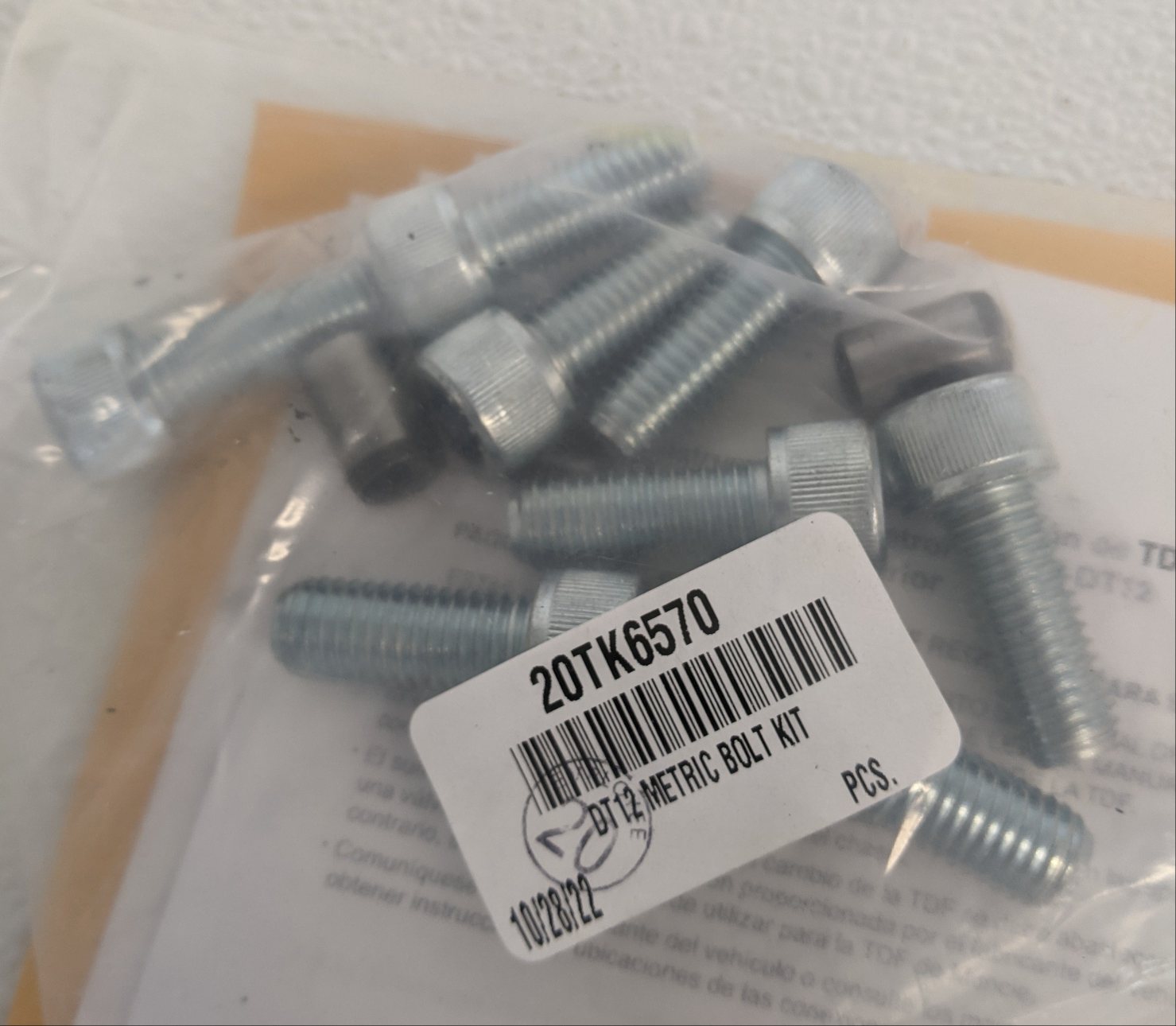 D　604540 New Muncie Detroit DT12 Bottom Mount PTO Adapter - MPM 40TA6479