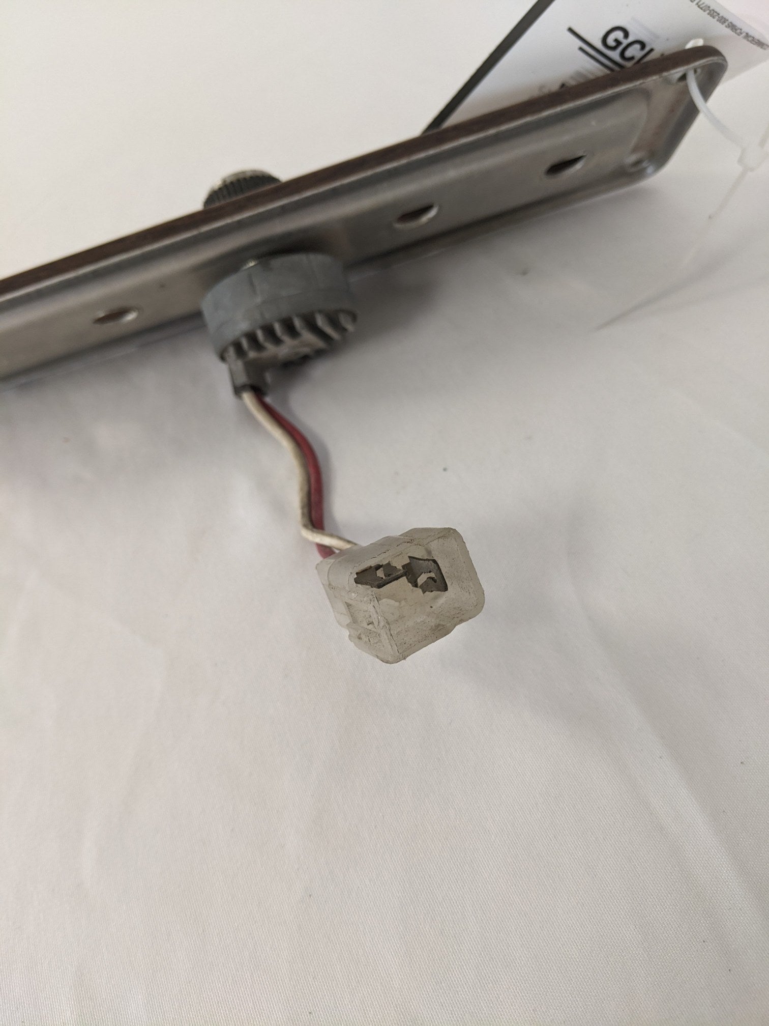 Used Freightliner FLD Classic RH Dash Switch Panel- P/N 22-25266-004 (9997513064764)