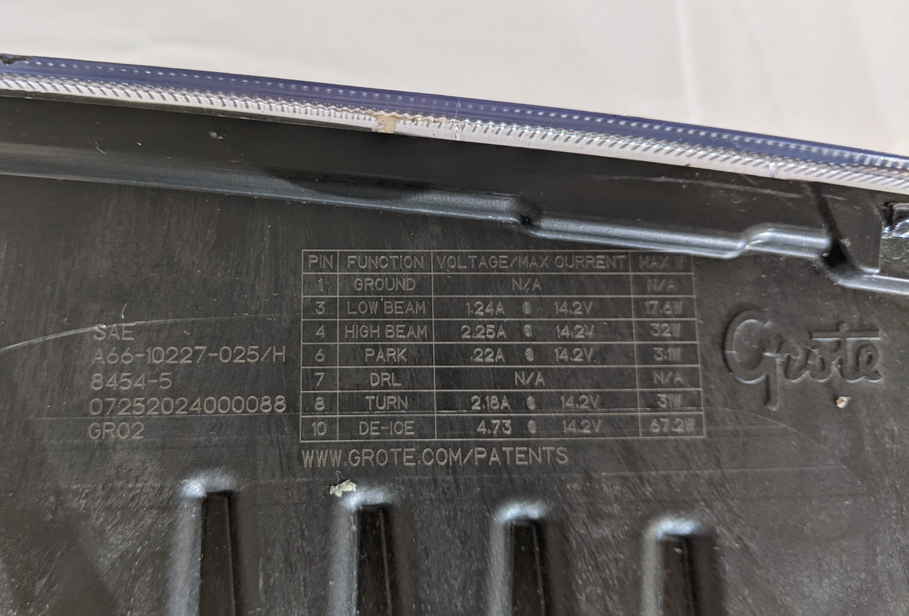 Damaged Western Star 49X, 47X SFA RH LED Head Lamp Assy - P/N  A66-10227-025 (8357147115836)