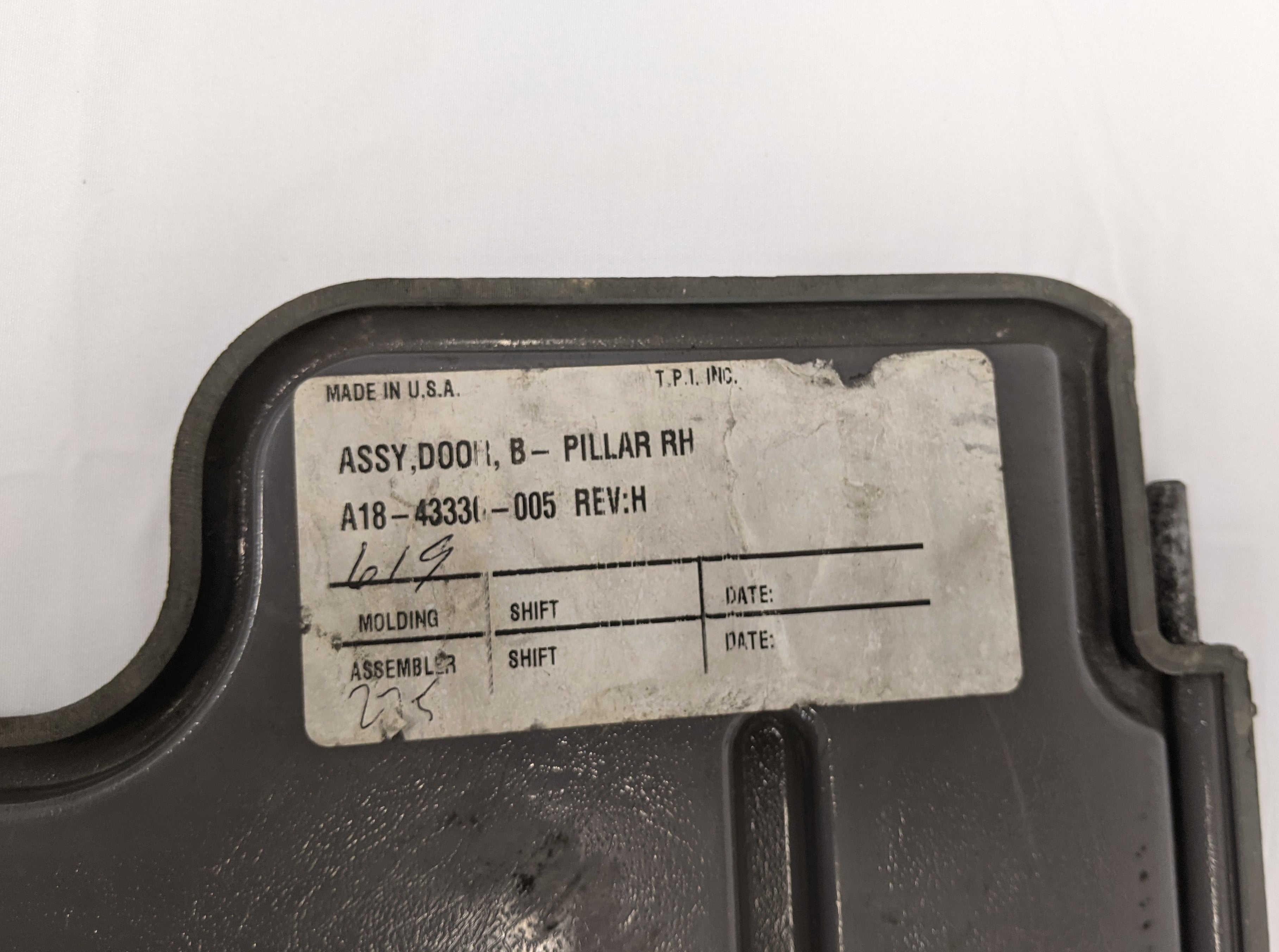 Damaged Freightliner Columbia RH B-PLR Electrical Access Door- P/N A18-43336-005 (10089909485884)