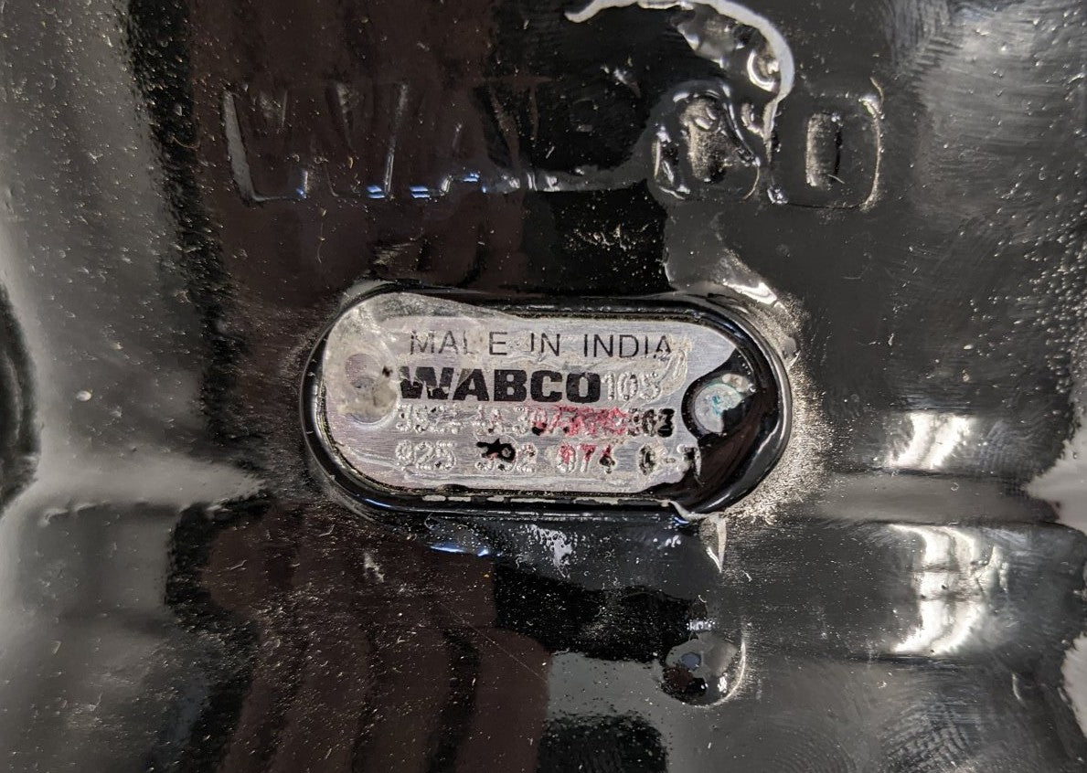 Wabco 30/30 Spring & Service Brake Chamber WAB 9253920740