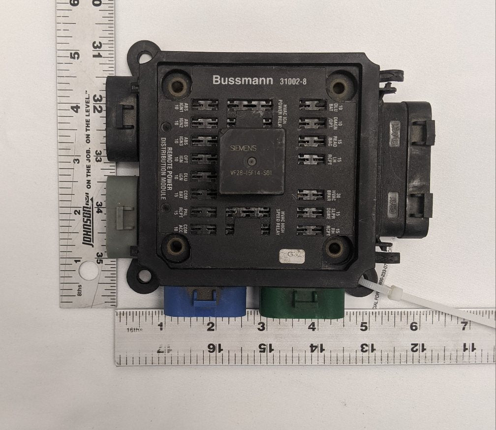 Damaged Bussmann 31002-8 Remote Power Distribution Module - P/N 06-32709-000