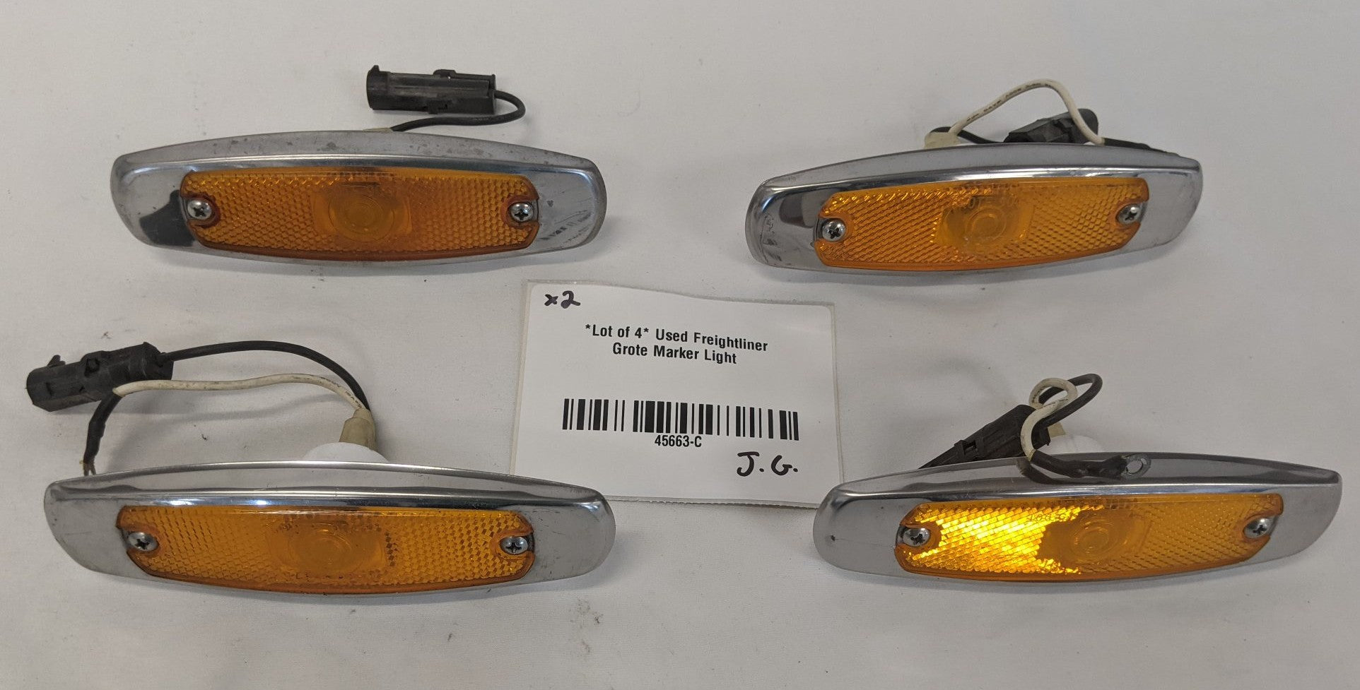 *Lot of 4* Used Freightliner Grote Marker Light - P/N GRO 45663