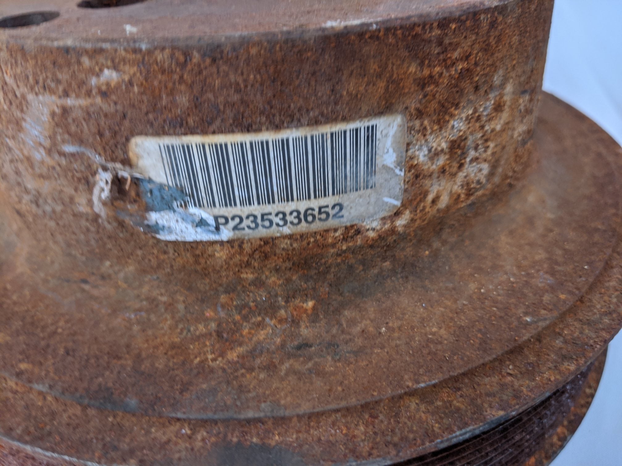 Used Detroit Series 60 Engine 10 Groove Crankshaft Pulley - P/N DDE 23533652