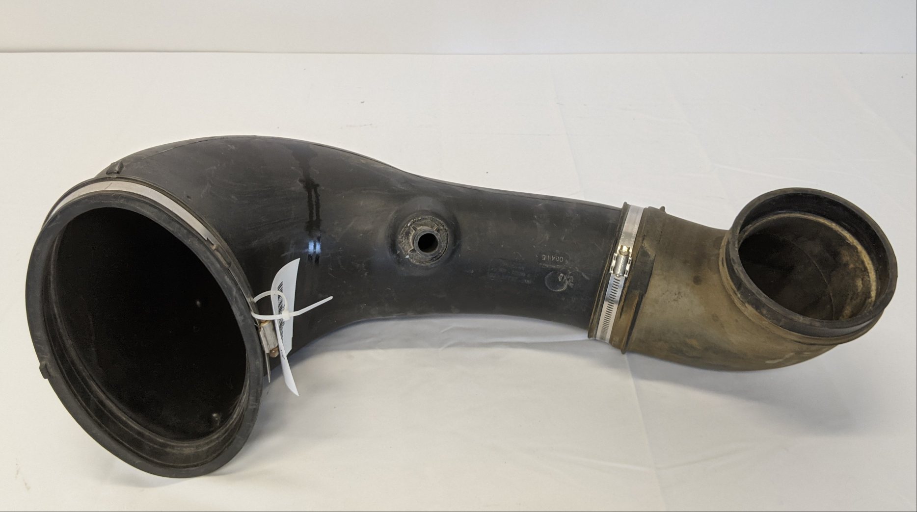 Used FTL Detroit DD13 12L HDEP Molded Air Intake Pipe w/ Elbow -P/N 03-37737-000 (10041320014140)