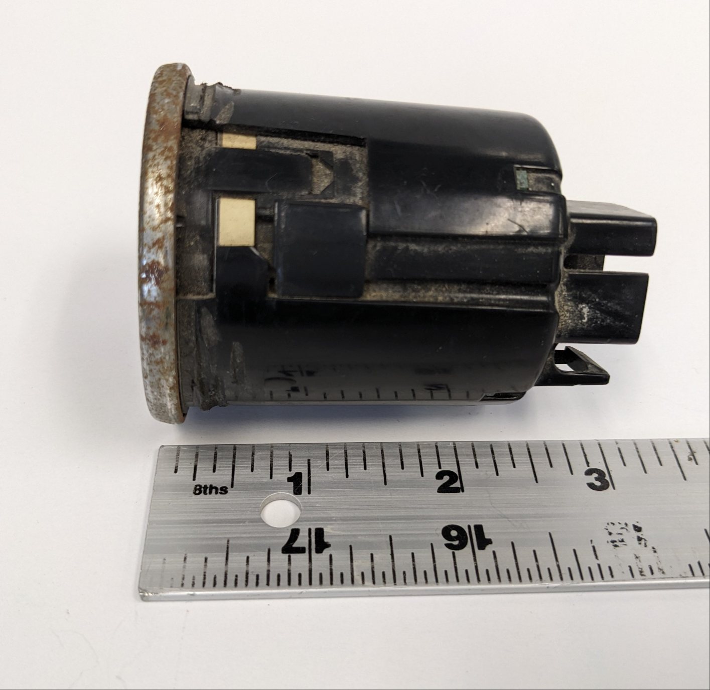*Rust* Freightliner Columbia Rear Suspension Air Pressure Gauge -PN 22-53812-110 (10098574885180)