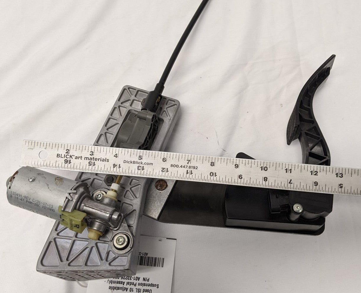 Freightliner Adjustable Suspension Pedal Assembly - A01-33226-000