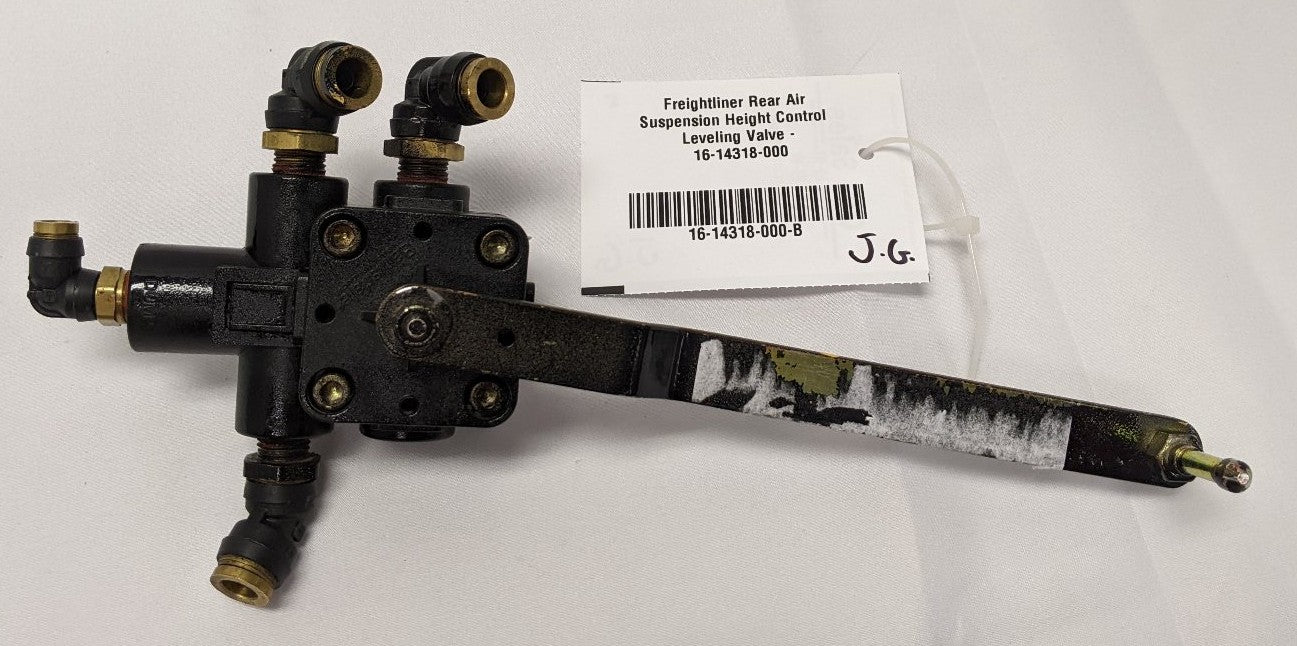 Height Control Leveling Valve Freightliner | 16-14318-000