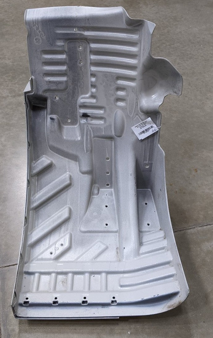 Western Star 47X RH Front Fender Extension | A22-77020-005