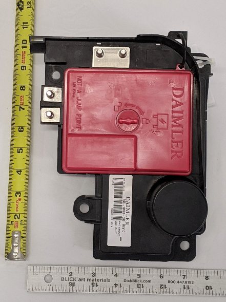 New Freightliner Daimler Battery Cable Access Power Module - P/N A66-19628-038 (10169454297404)