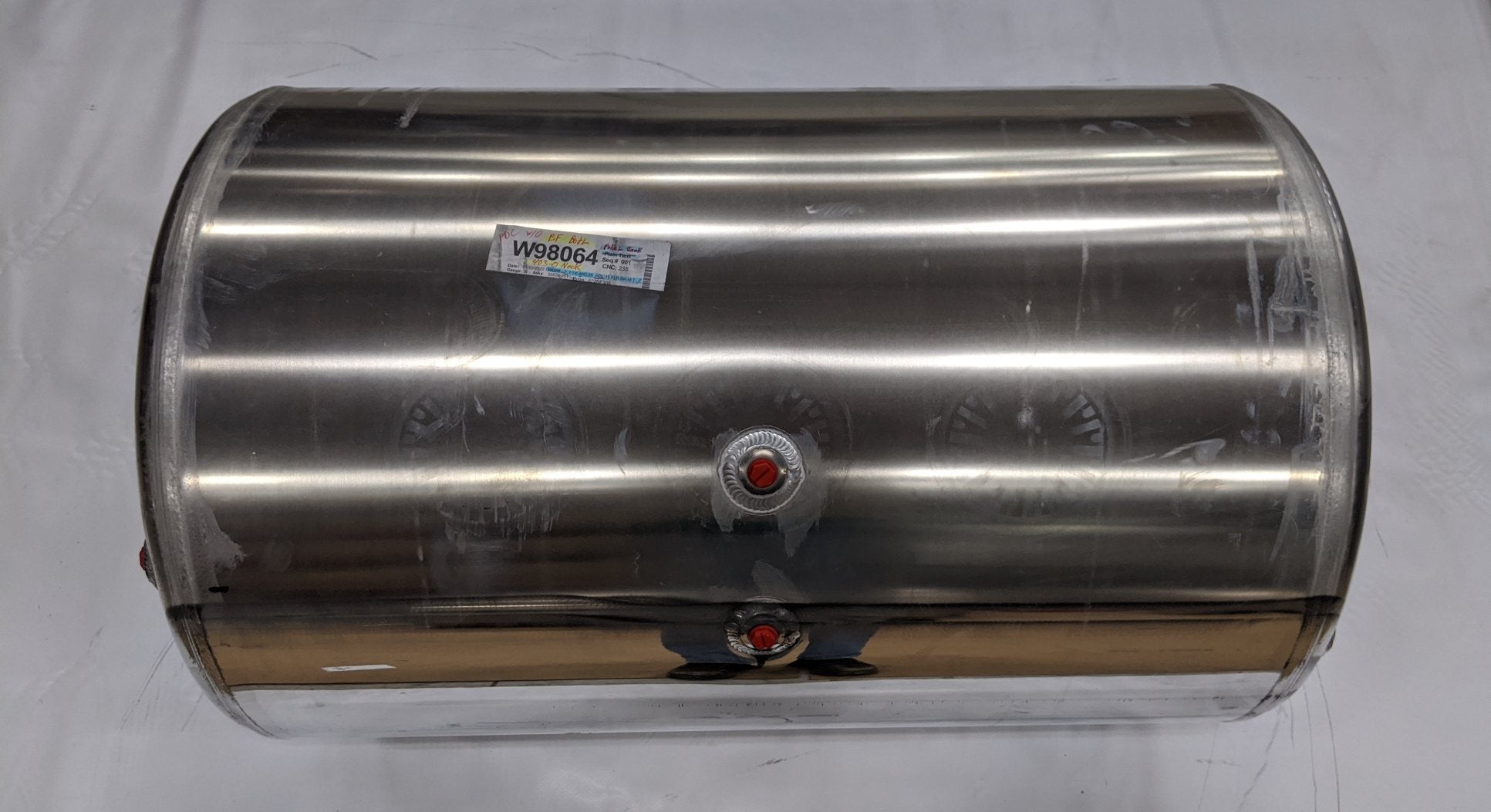 Western Star 80 Gal. 25" Diameter 36 1/2" Long Polished Fuel Tank (9904419340604)