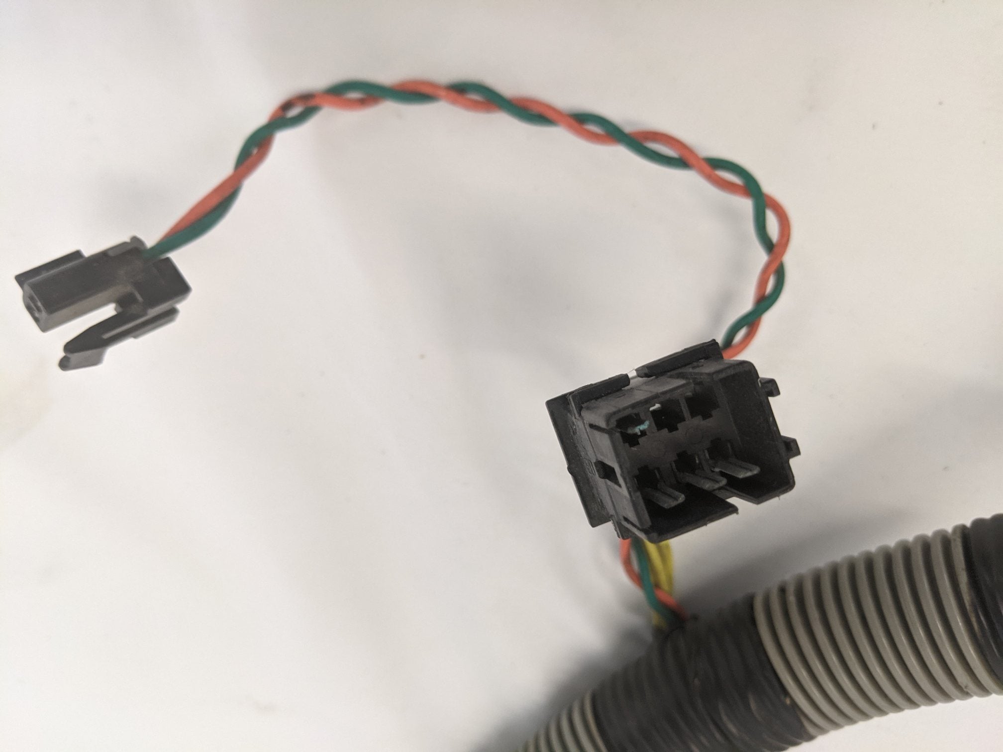 Used Wabco ABS ECU w/ Wiring Harness - P/N 446 004 405 0