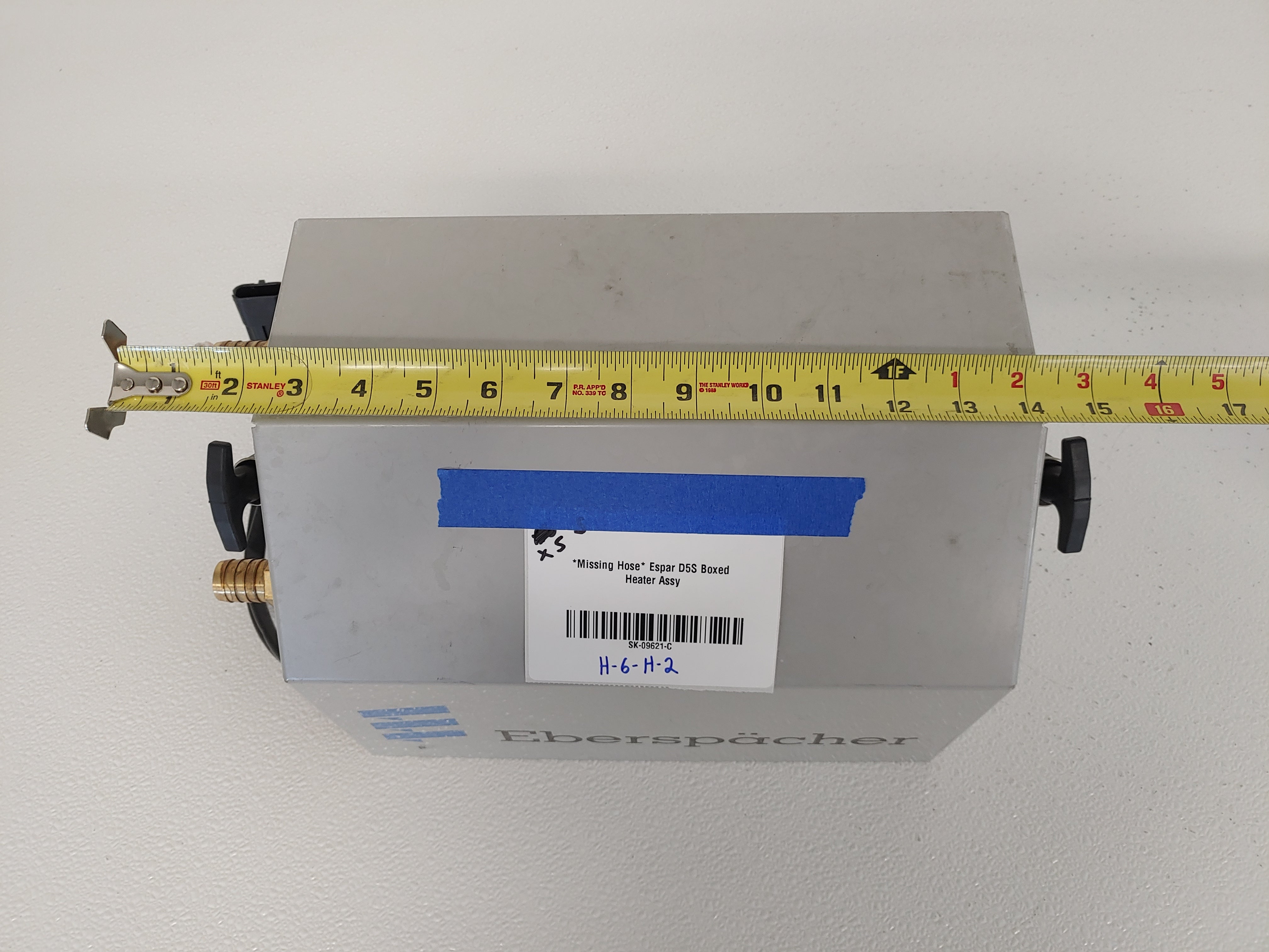 *Missing Parts* Espar Hydronic II D5S Boxed 12V Heater -  P/N ESP 252786106001