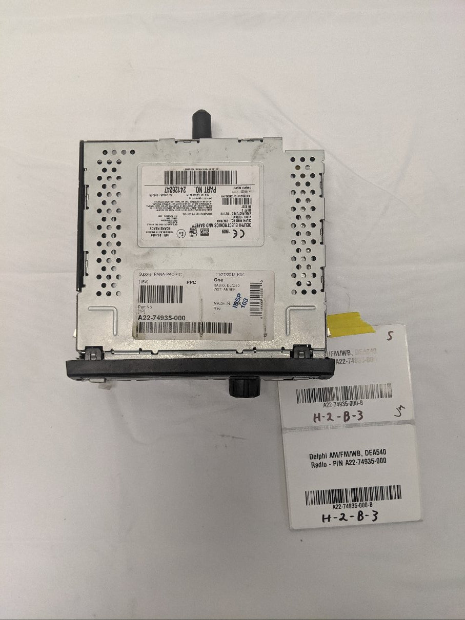 Delphi DEA540 AM/FM/WB Truck Radio | A22-74935-000