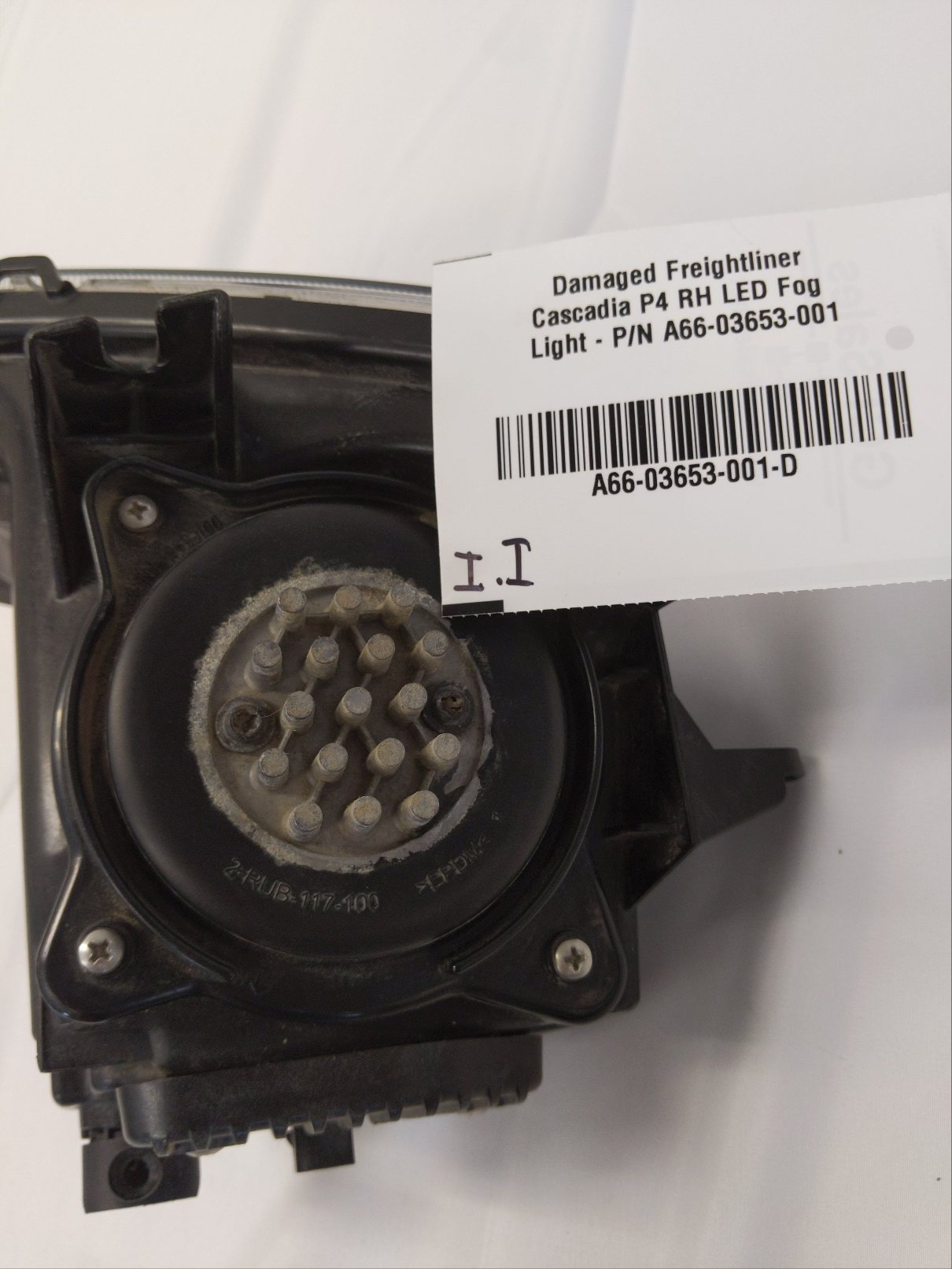 Damaged Freightliner Cascadia P4 RH LED Fog Light - P/N A66-03653-001