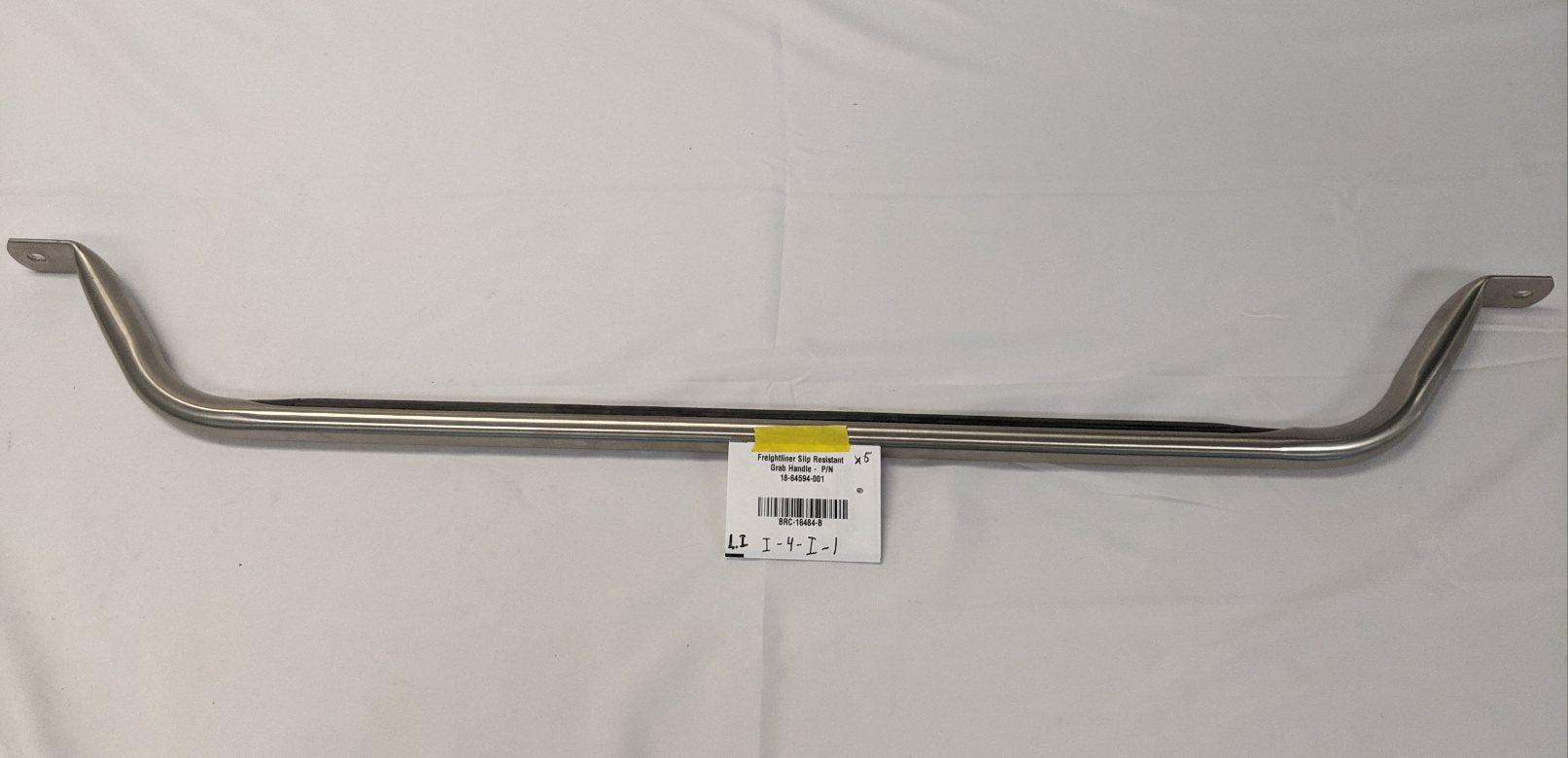 Freightliner Slip Resistant Cab Entry Grab Handle 18-64594-001