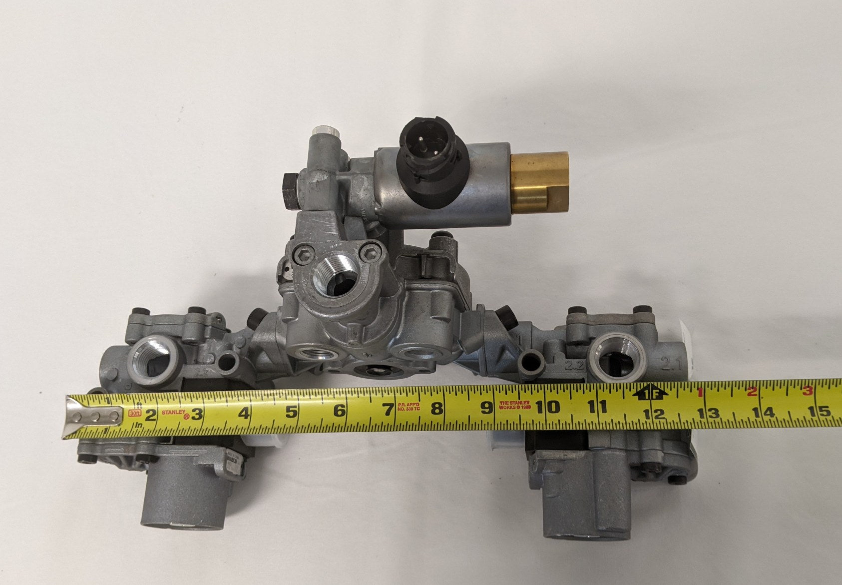 Wabco 6x4 4psi ATC ABS Combo Valve - P/N WAB 472 500 222 0 (9892071342396)