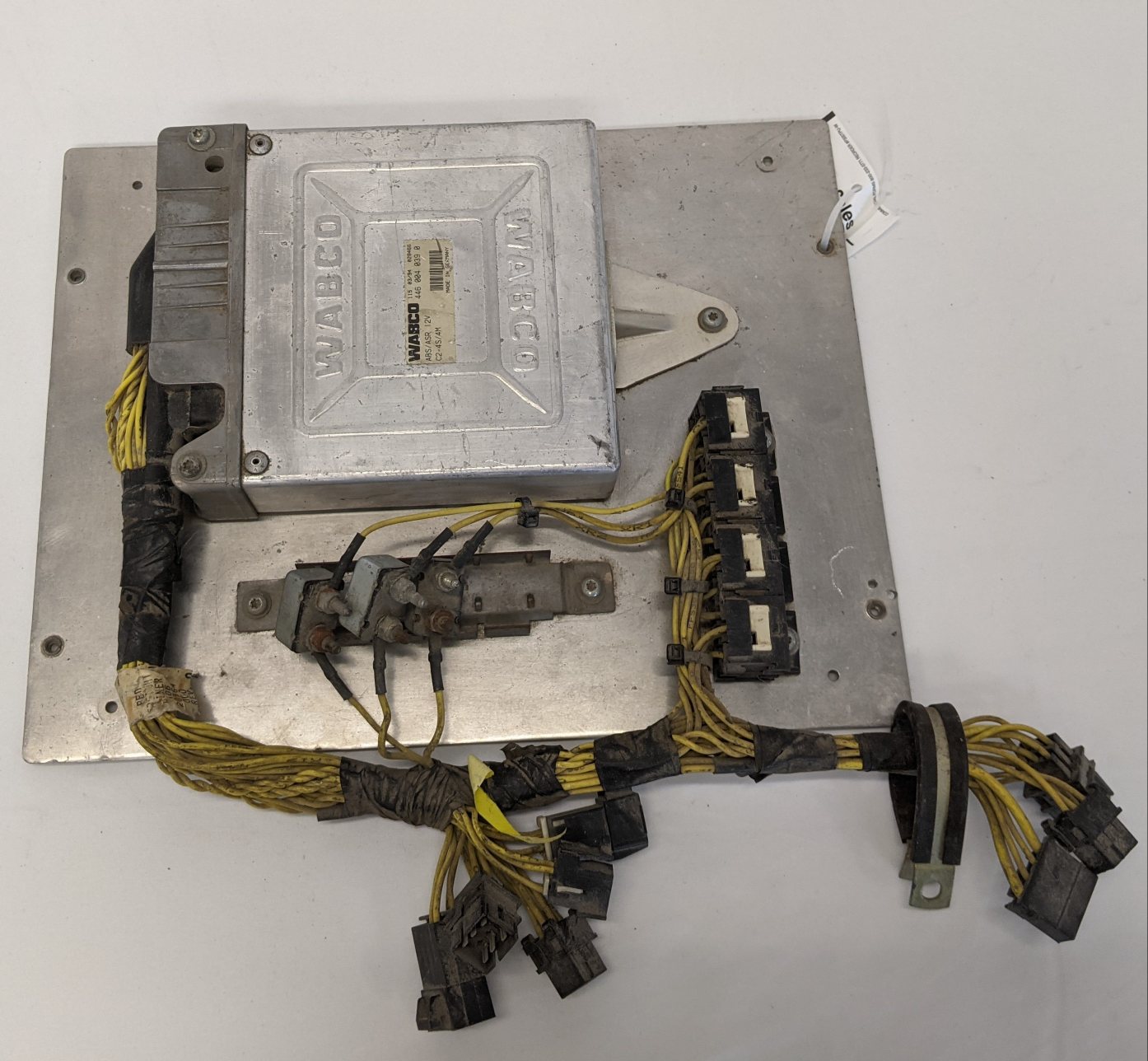 Used Freightliner FLD Classic 4C ABS Electronic Control Unit- P/N WAB4460040390 (10018180268348)