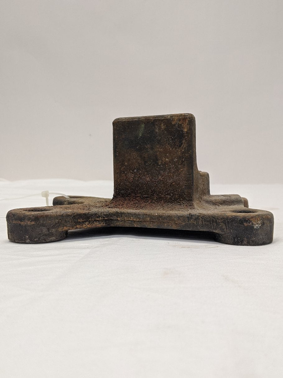 Used Detroit Series 60 LH Rear Engine Support Bracket - P/N R01-22935-000