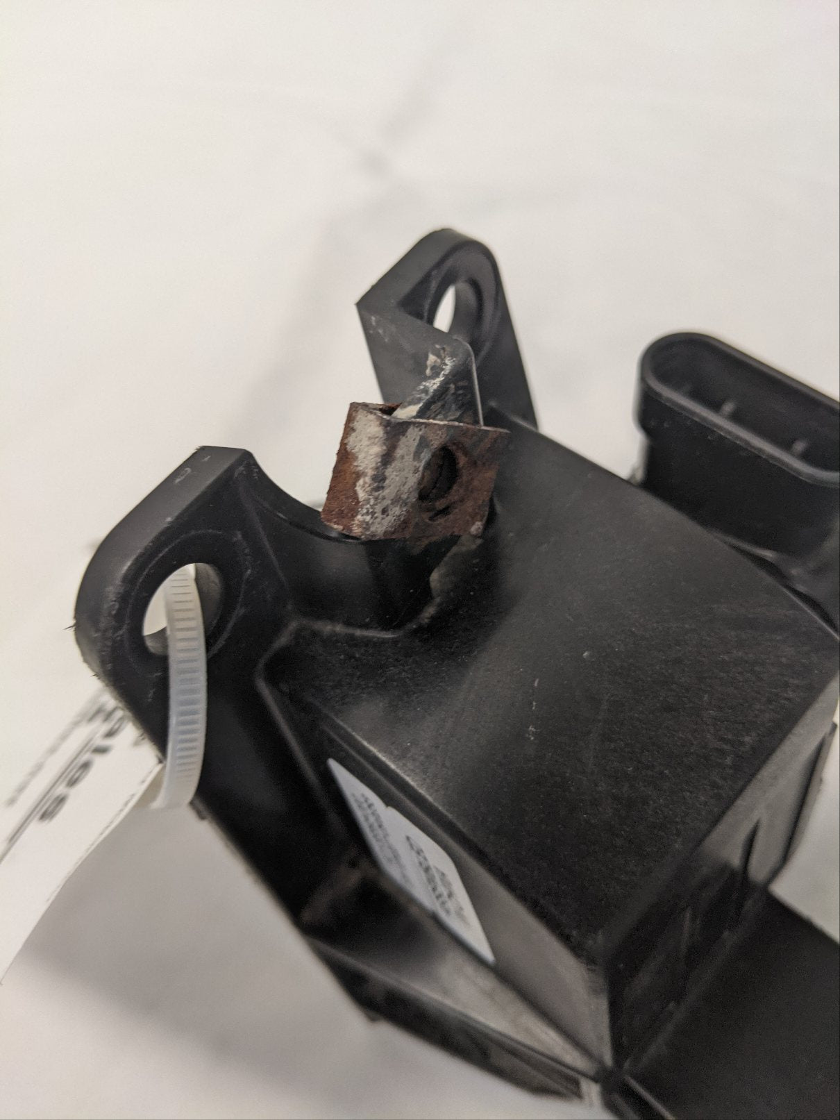 Used Freightliner Electronic Dual Analog Accelerator Pedal - P/N A01-33398-000