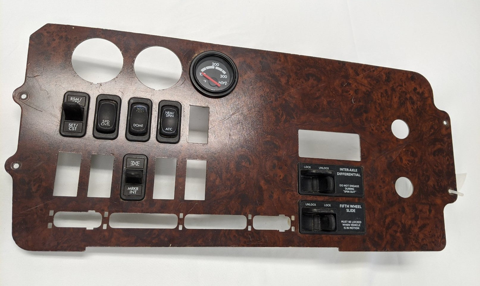 Used Freightliner Columbia Center Instrument Dash Panel  - P/N  22-45867-000