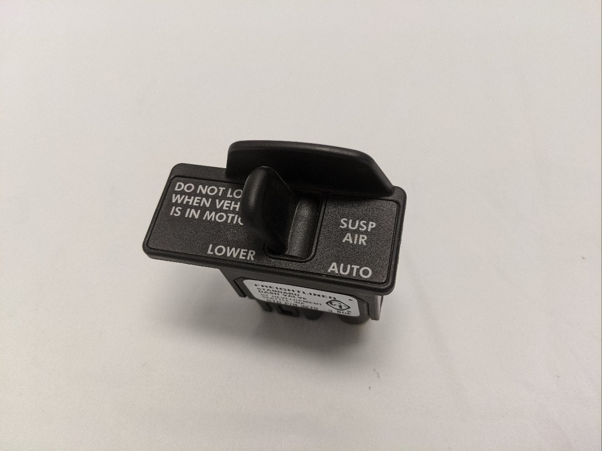 Freightliner Air Suspension Toggle Switch | GTD 3270-3