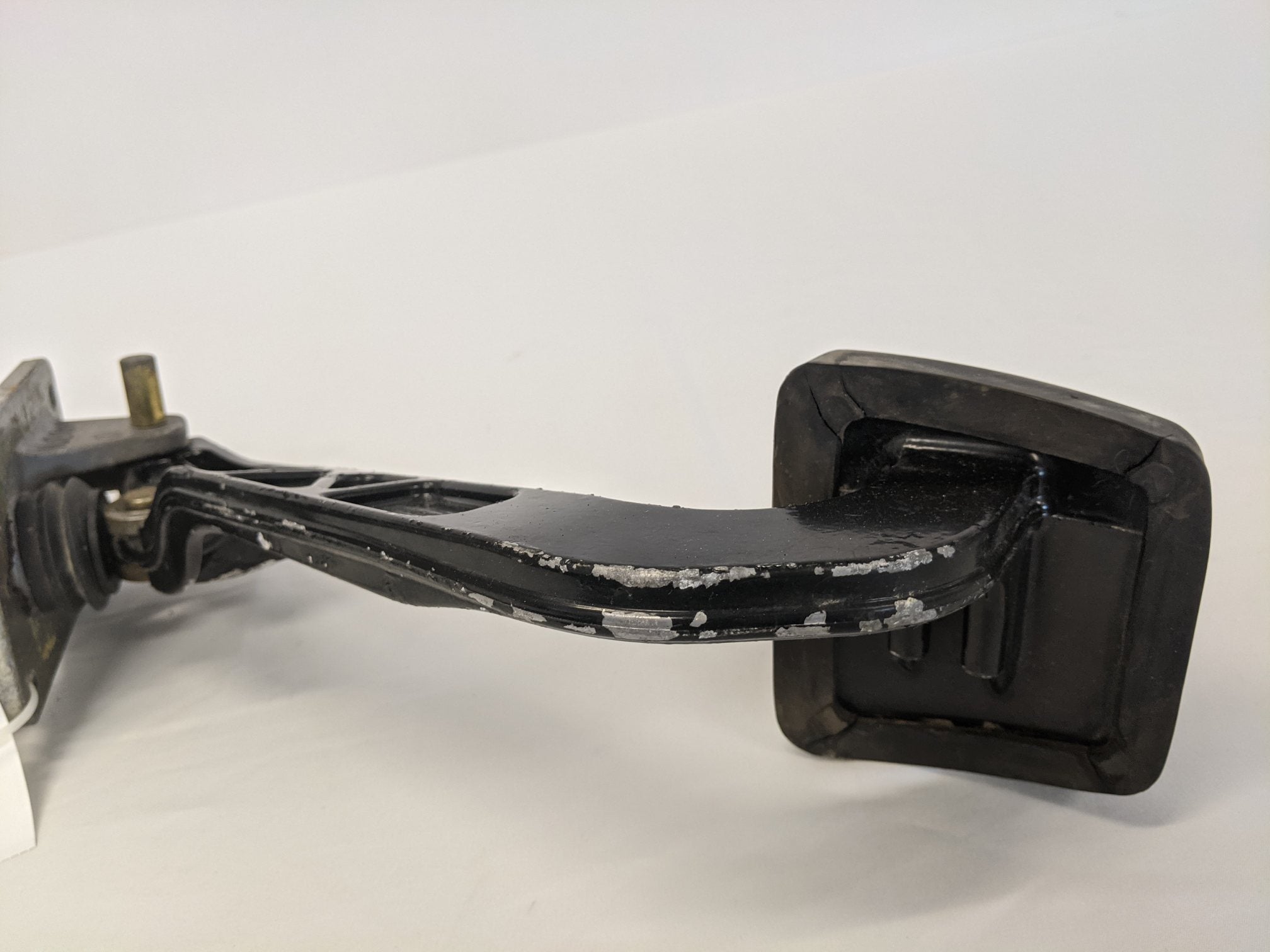 Used Bendix Foot Valve Brake Pedal Assembly - P/N A12-20563-001 (10114578874684)