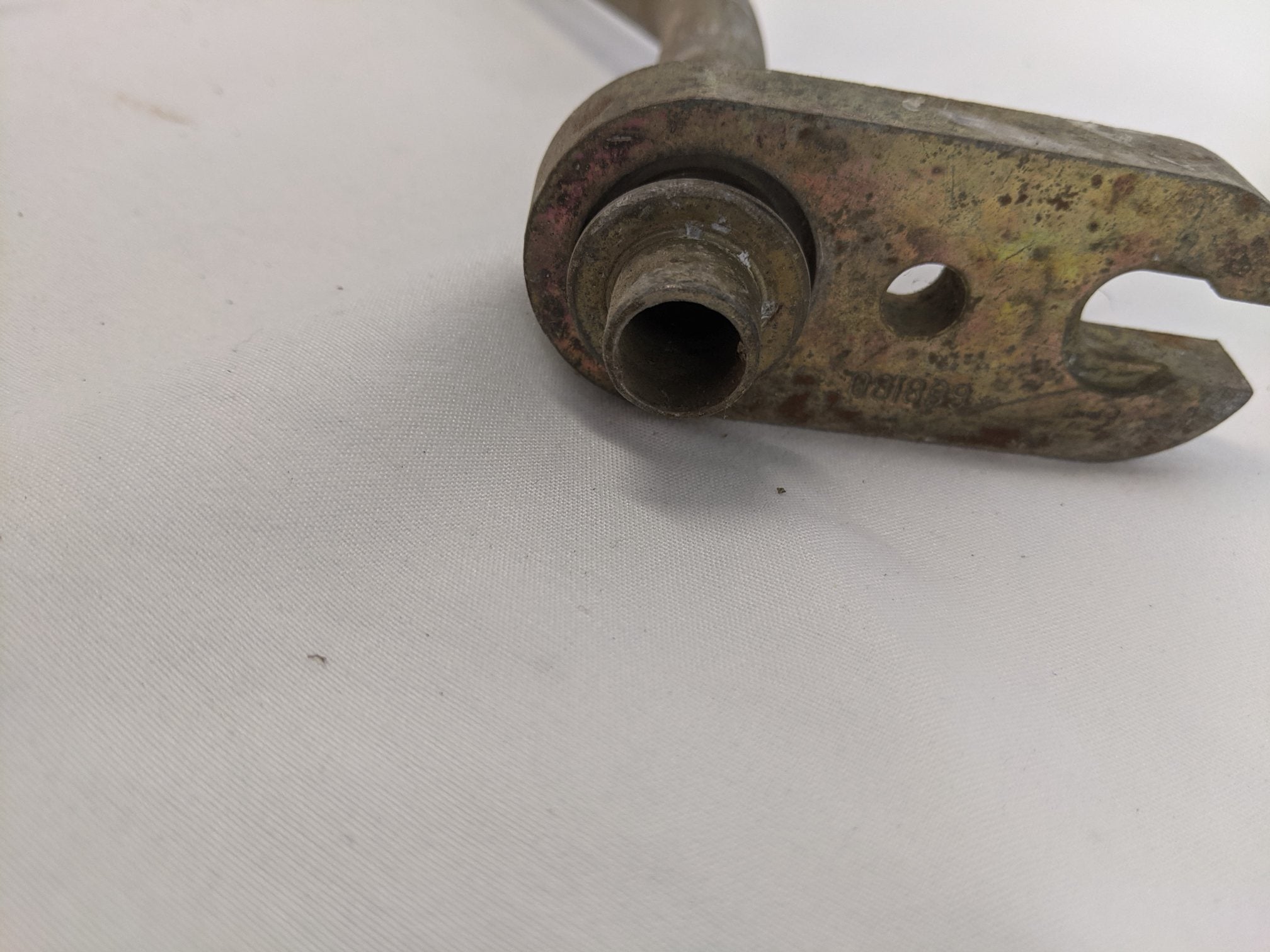 Used Freightliner 37 1/2" A/C Hose Assembly - P/N  A22-52177 (10106674708796)