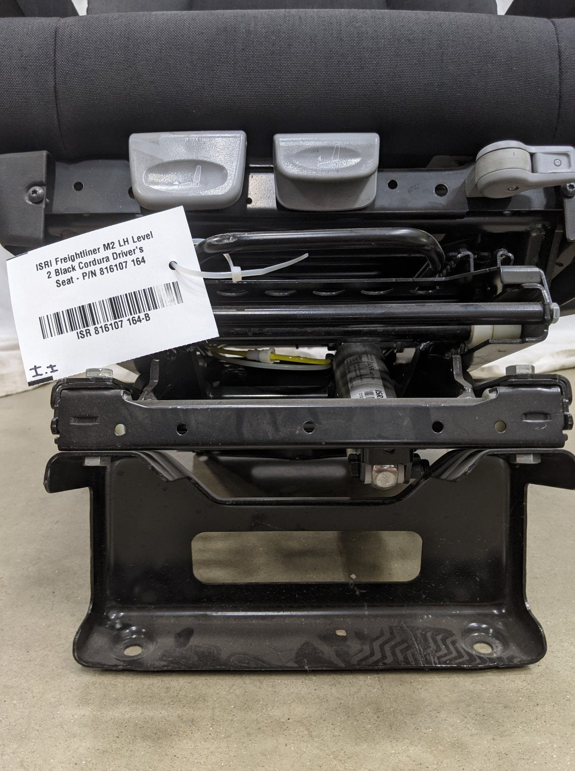 ISRI Freightliner M2 LH Level 2 Black Cordura Driver's Seat - P/N 816107 164