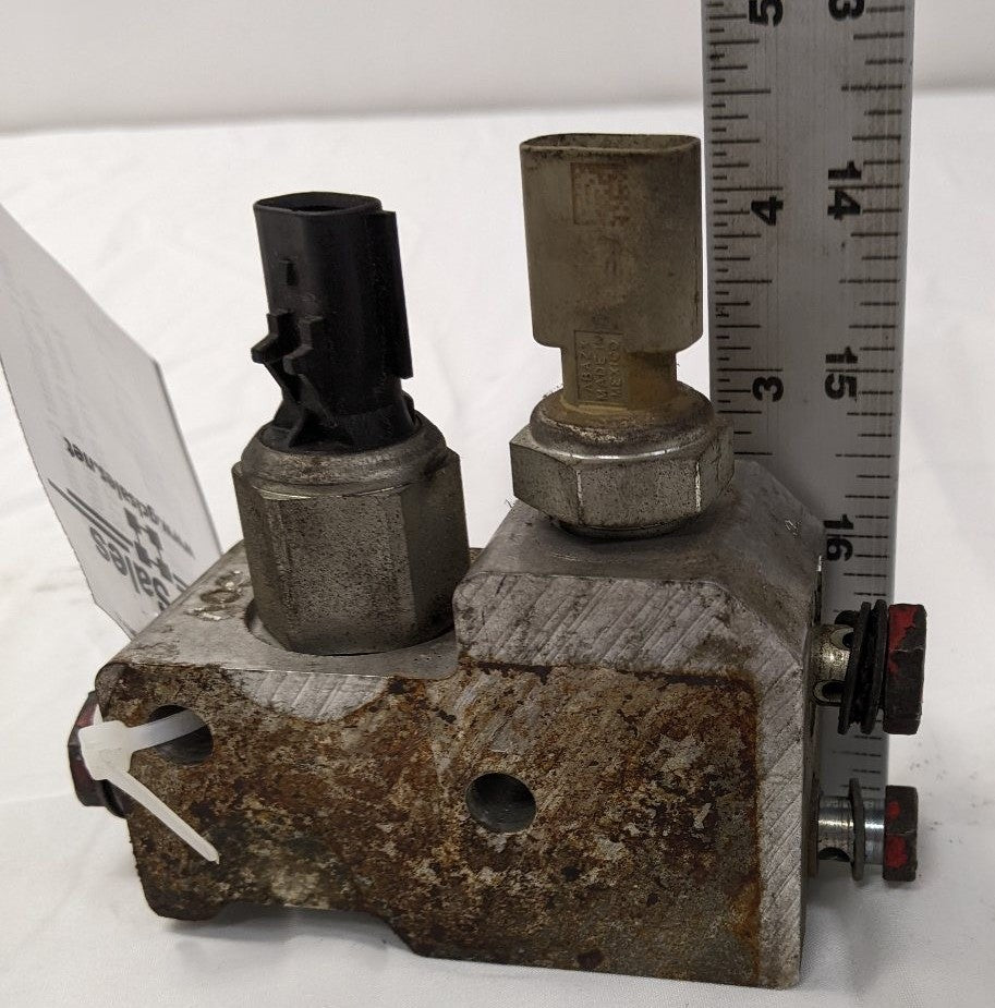 Used Cummins ISX 15L Doser Fluid Shutoff Valve | P/N 5308313