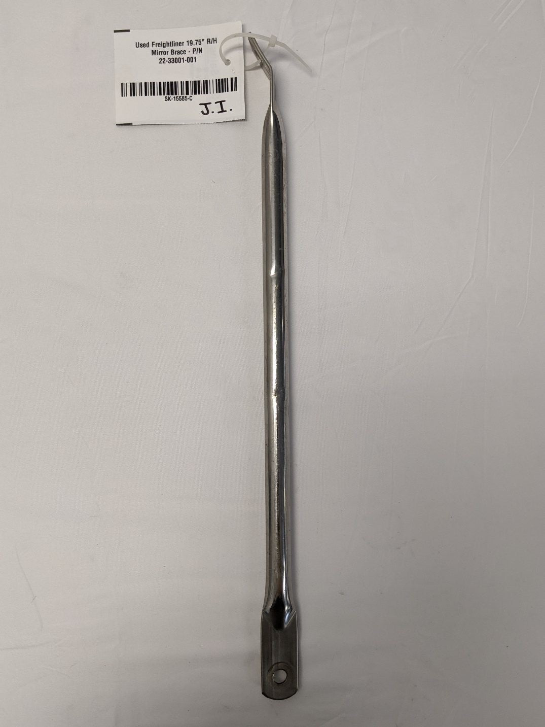 Used Freightliner FLD Classic RH 19 3/4" Mirror Strut Brace - P/N  22-33001-001