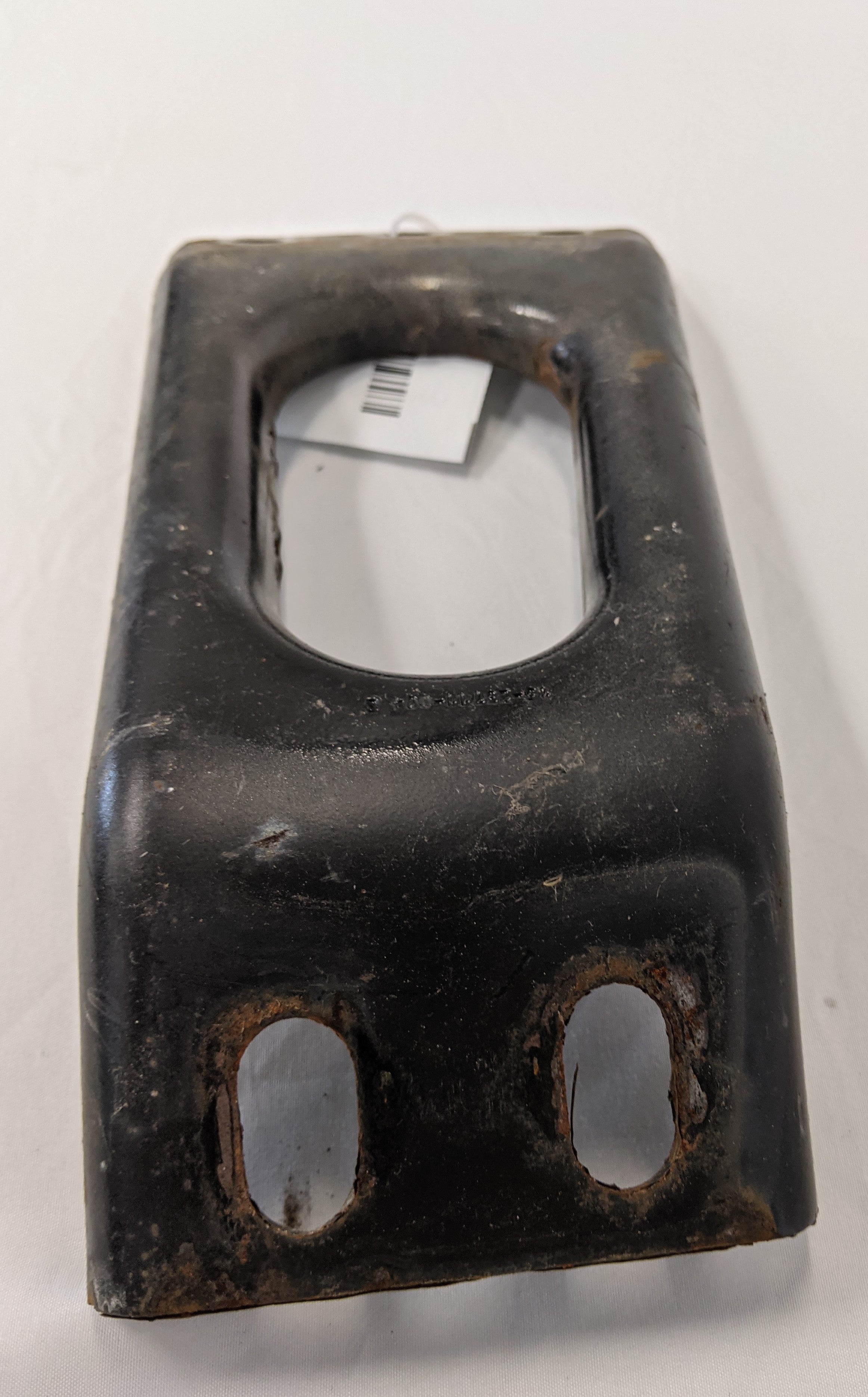 Used Freightliner Cascadia P3 LH Engine Crossmember Bracket - P/N 15-23711-004 (10094981251388)
