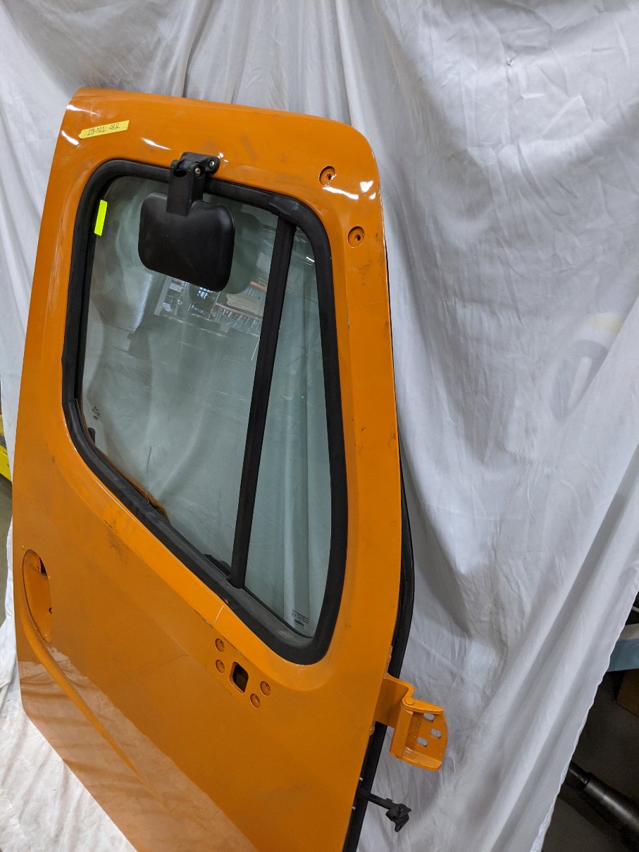 Freightliner M2 Plus RH Door w/ Window - P/N Z18-71221-032 (10091449123132)