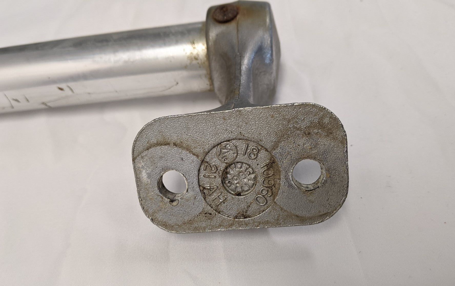 Damaged 35 1/2" FLD Grab Handle