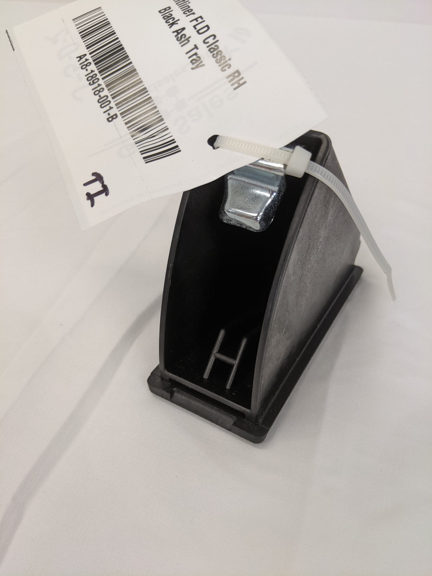 Freightliner FLD Classic RH Black Ash Tray - P/N A18-18918-001 (10171404714300)