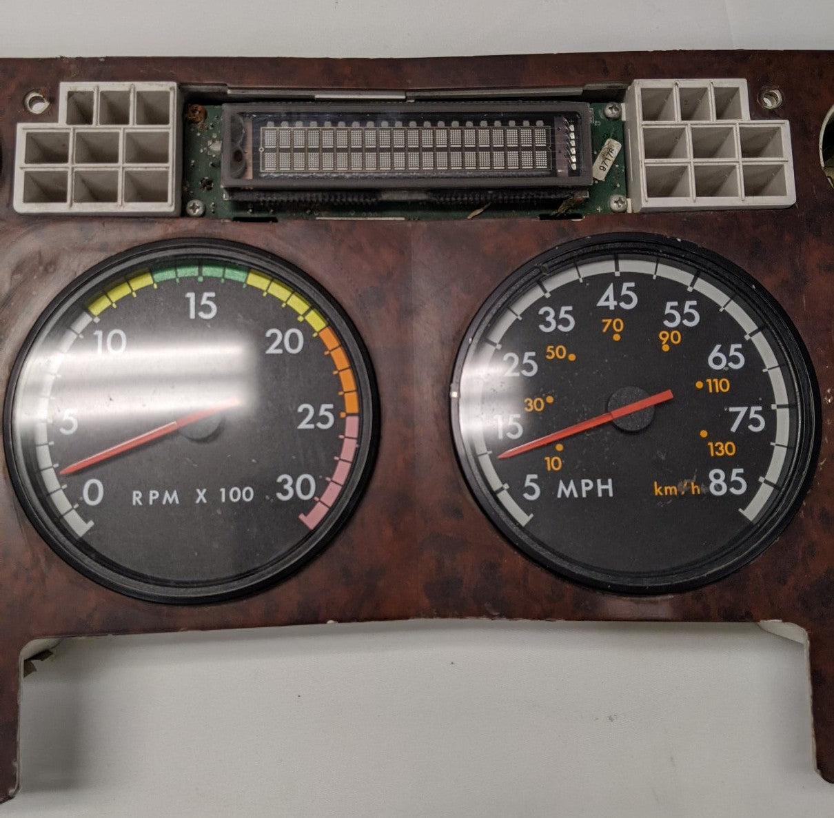 *Parts Only* Freightliner Columbia Instrument Cluster Panel - P/N A22-42289-010