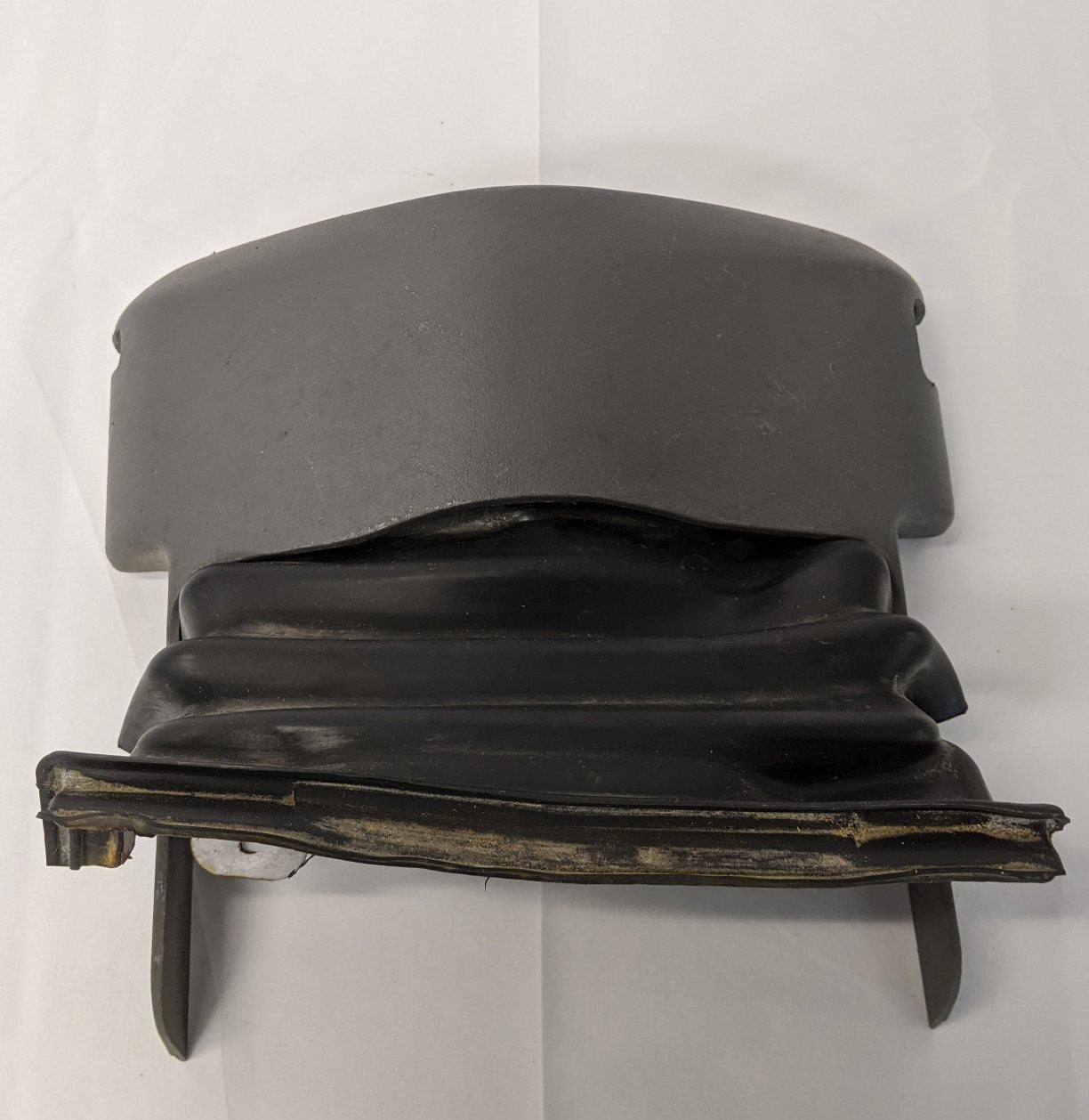 Used Freightliner Century Columbia FLX Steering Column Cover - P/N A18-33250-000 (10042807910716)