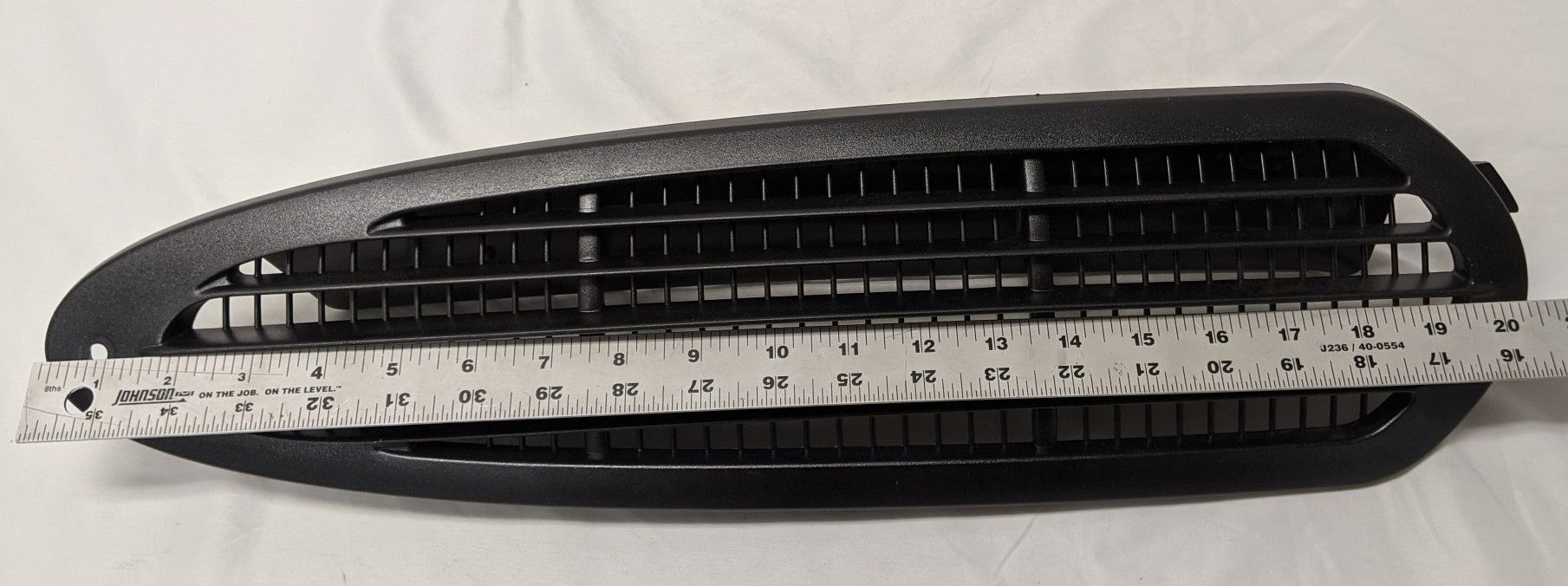 Freightliner B2 Bus & M2 Semi Black Hood Air Intake Grille - P/N  17-14809-005