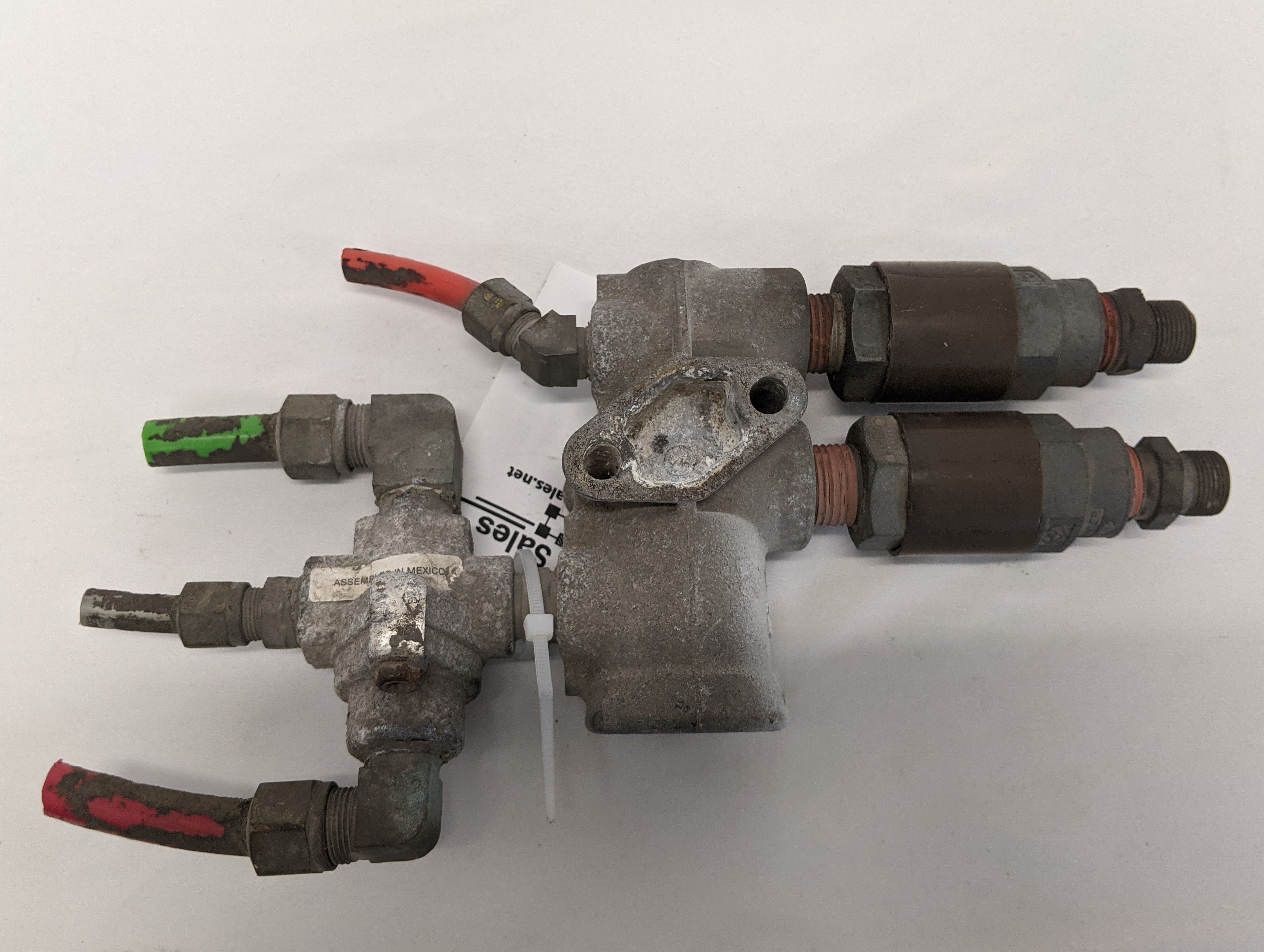 Used Bendix Trailer Valve & Tractor Protection Quick Release Valve -P/N T-243850 (10018174402876)