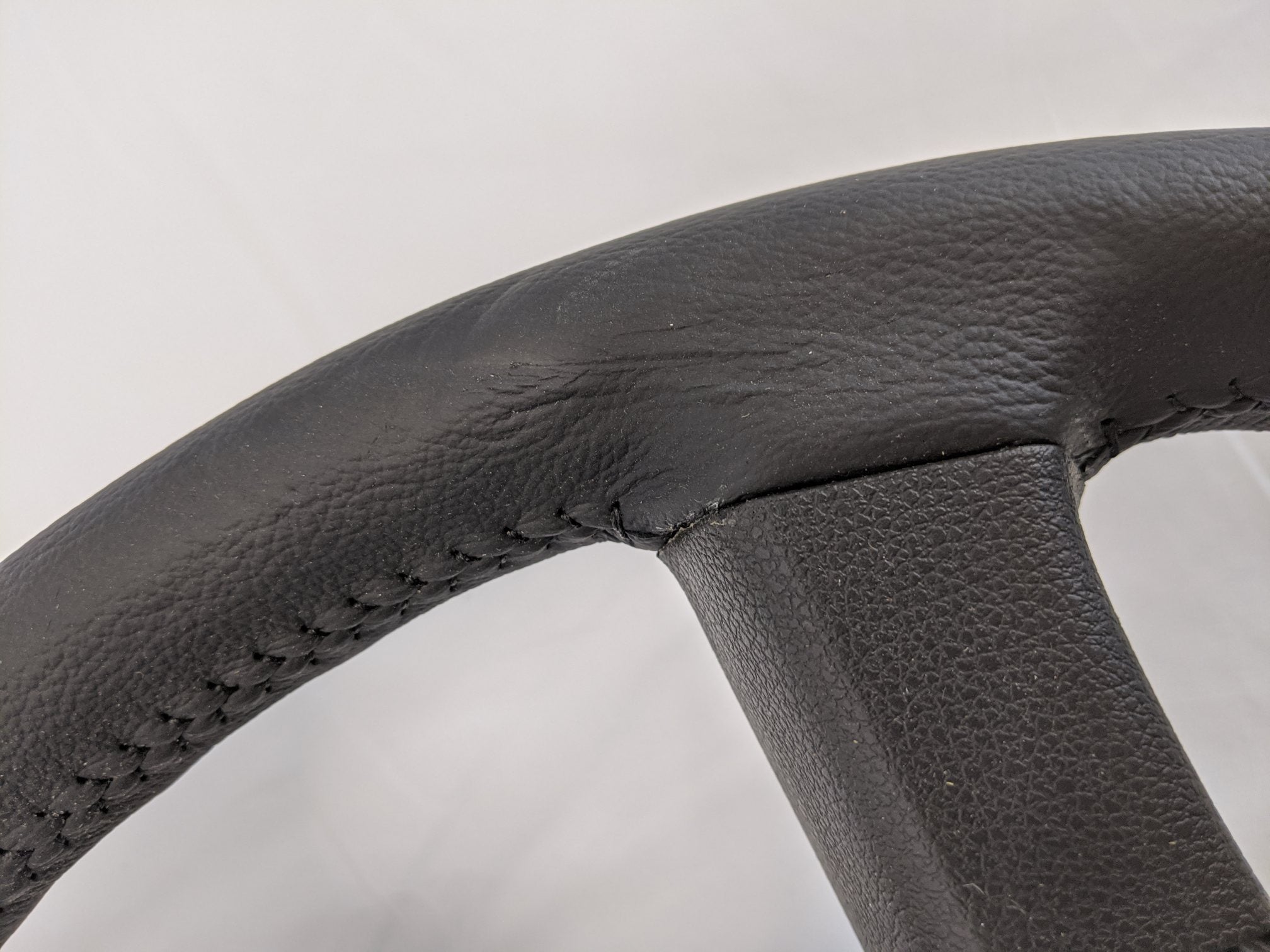 Freightliner 18" Leather Steering Wheel - P/N  A14-19622-002 (3939742548054)