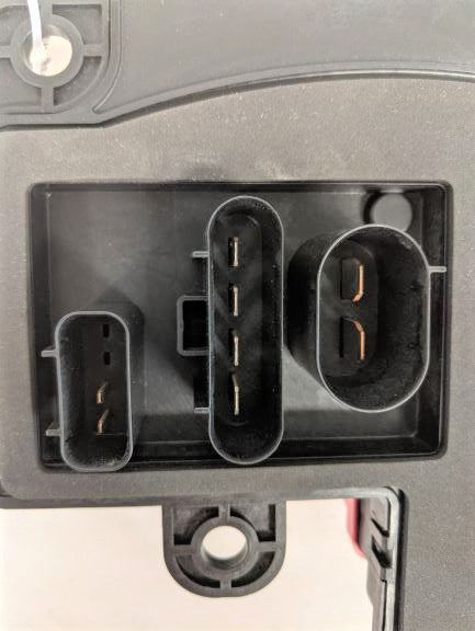 Freightliner Battery Cable Access Main Power Module (A66-10292-003)