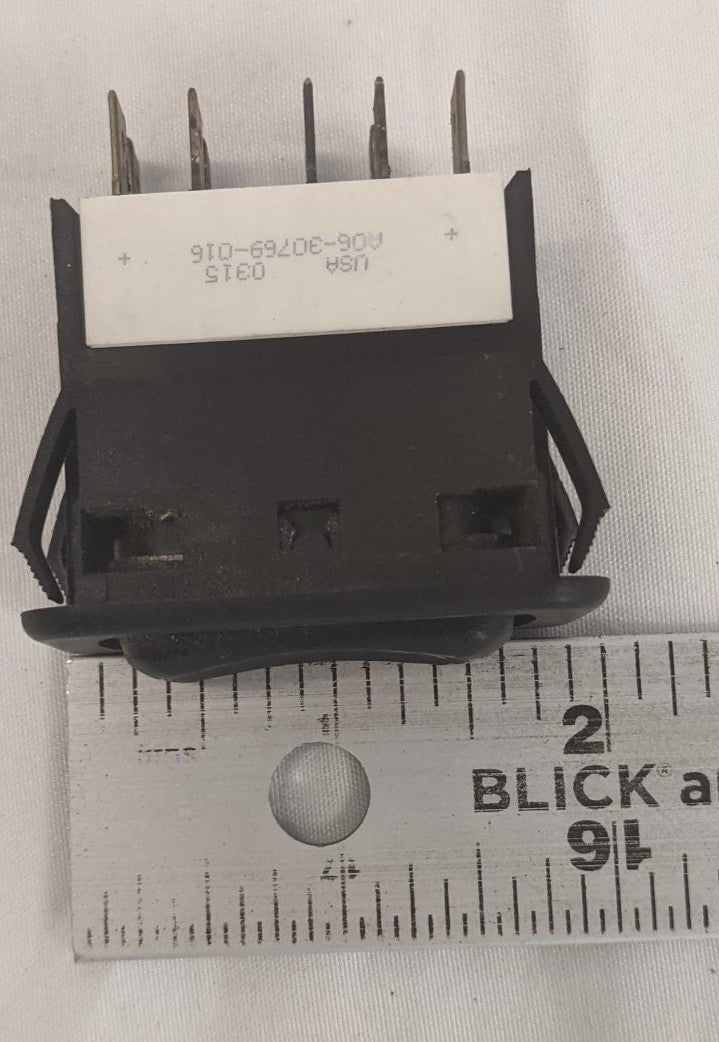Used Engine Fan Single Pole Single Throw Rocker Switch - A06-30769-016
