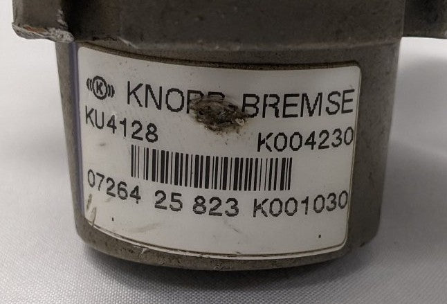 Used Bendix Yellow Service Air Brake Glad Hand -P/N BW K004230