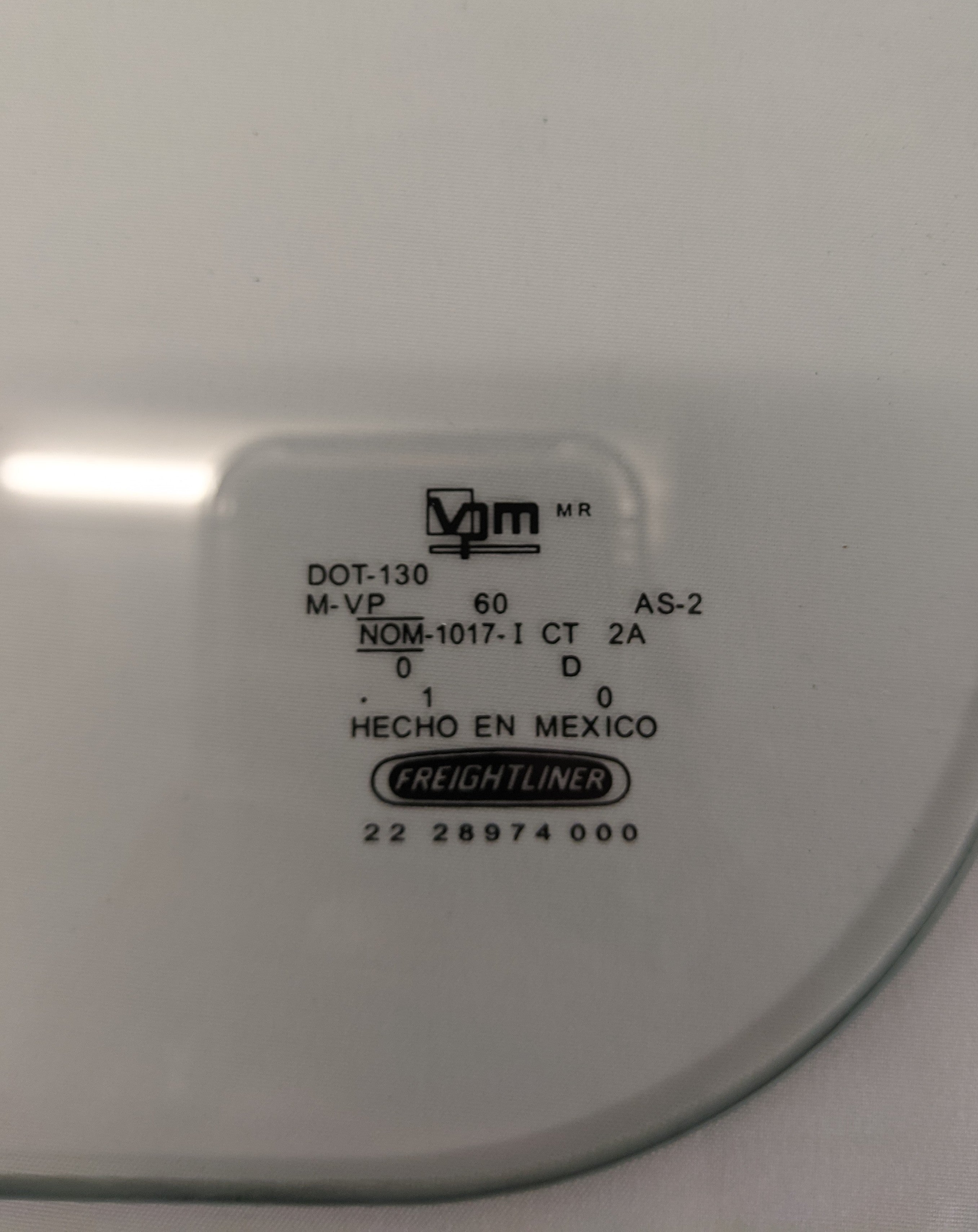 Used Freightliner FLD Lower Door Window Visibility Glass - P/N 22-28974-000 (10114315813180)