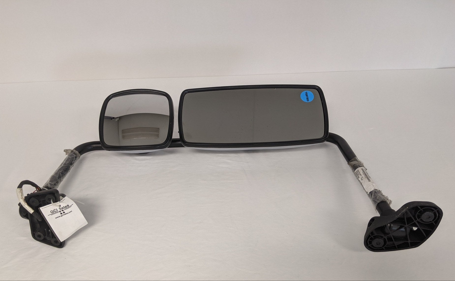 Damaged Freightliner M2 Detroit LH Heated Bright Mirror - P/N  A22-74243-035 (6593466302550)