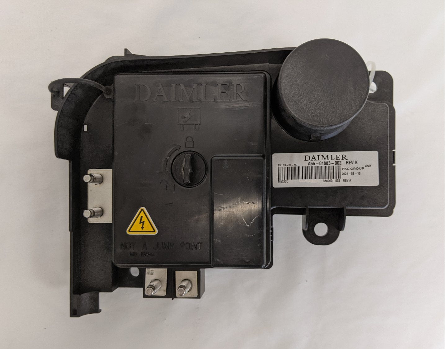 FTL Daimler Battery Cable Access No Center Power Module - P/N A66-01883-002 (10172257861948)