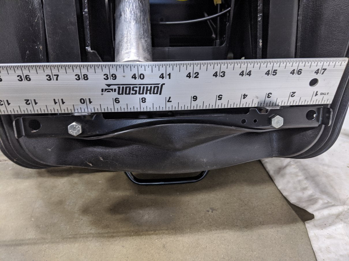 Freightliner Cascadia RH Complete L1 Basic Seat Assembly - P/N ISR 816002 332